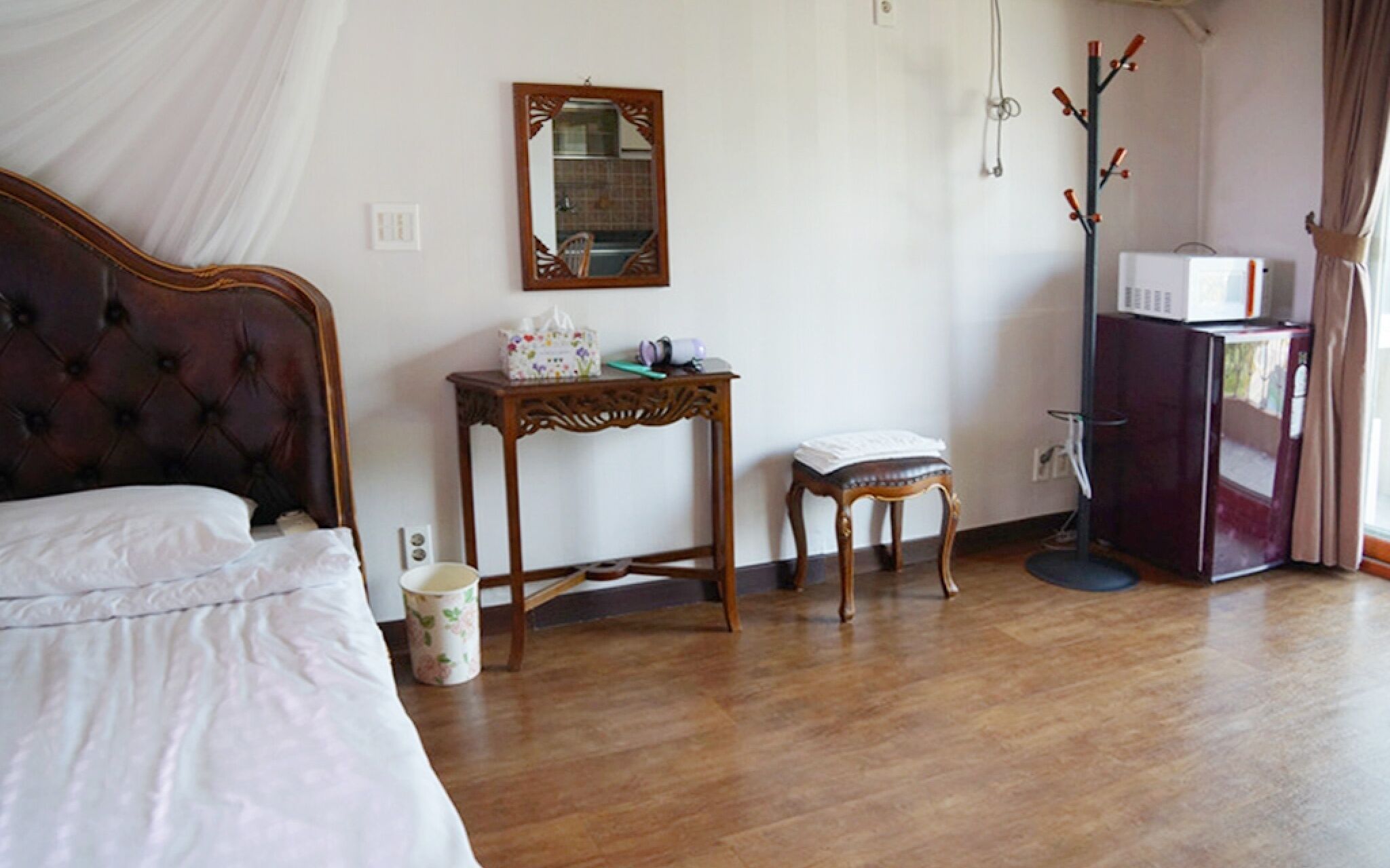 Jeju Oedolgaenara Pension & Guesthouse