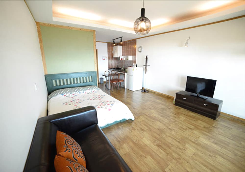 Jeju Pension Yere