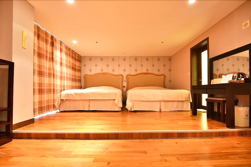 Lake Hills Resort Jeju