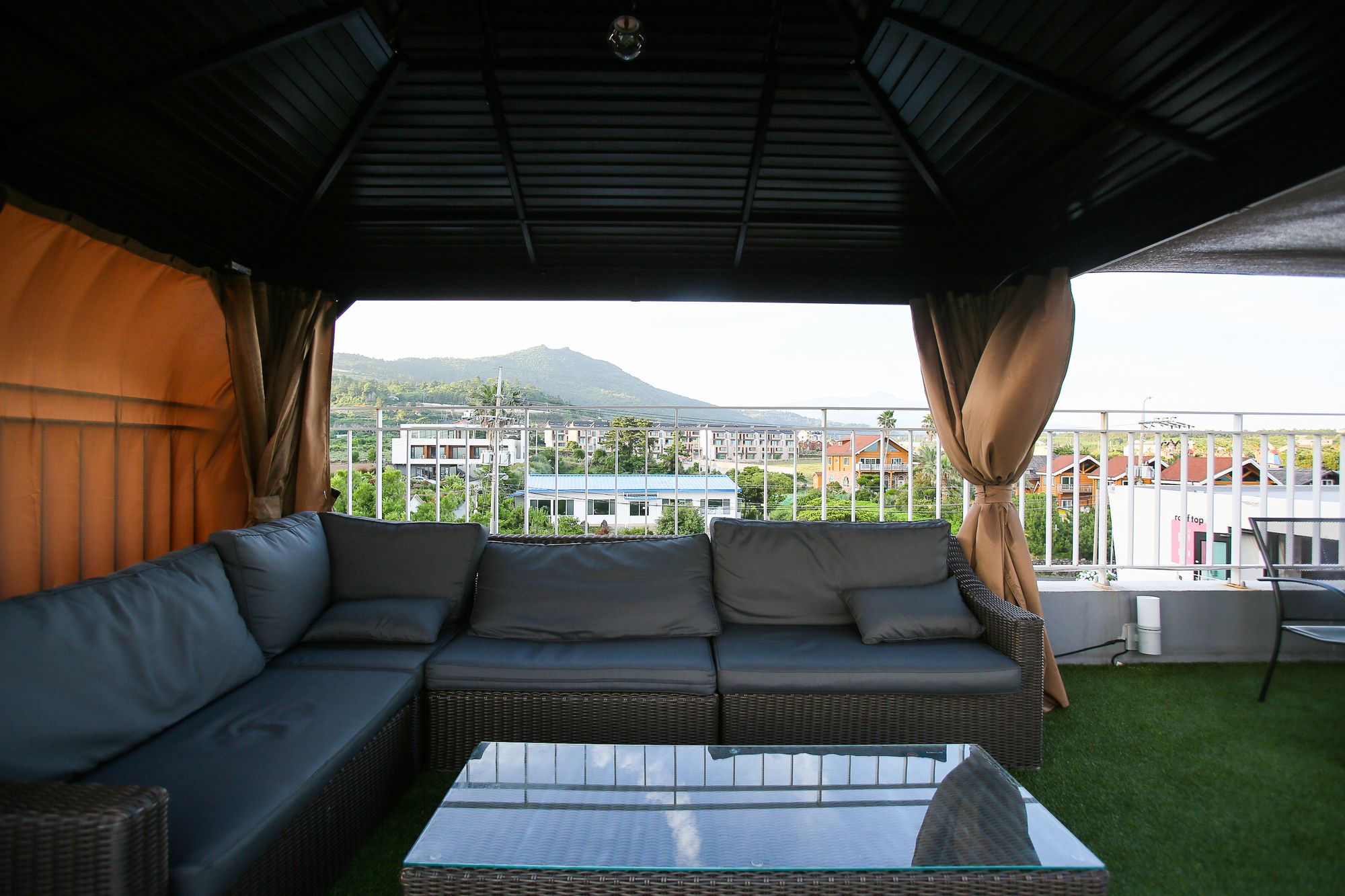 Lareem Boutique Hotel