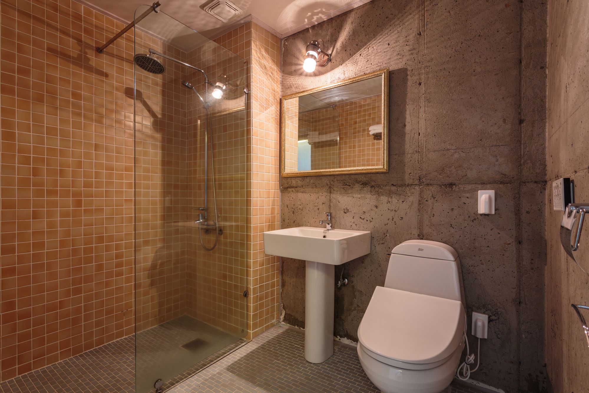 Lareem Boutique Hotel