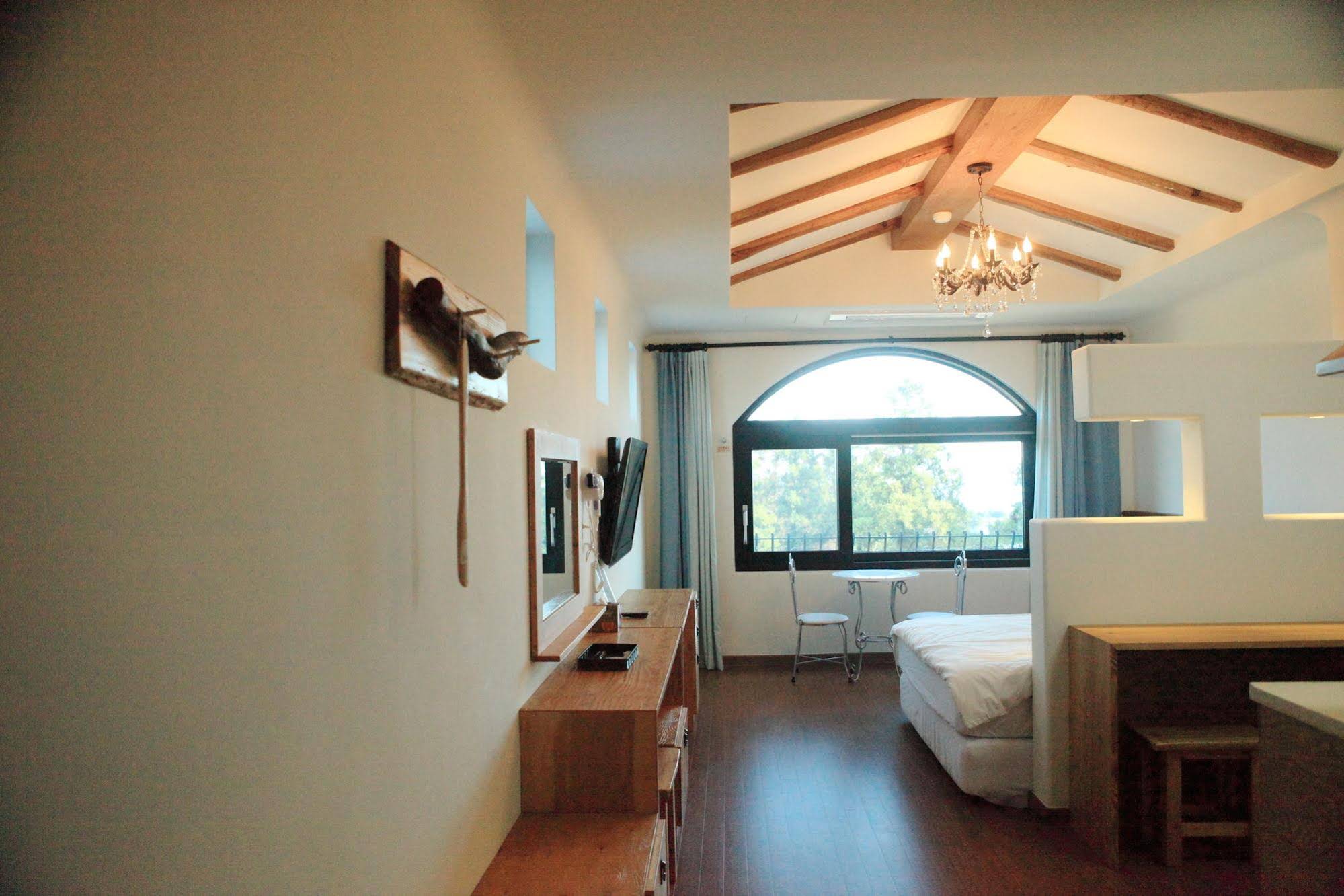 Nomad Pension in Jeju