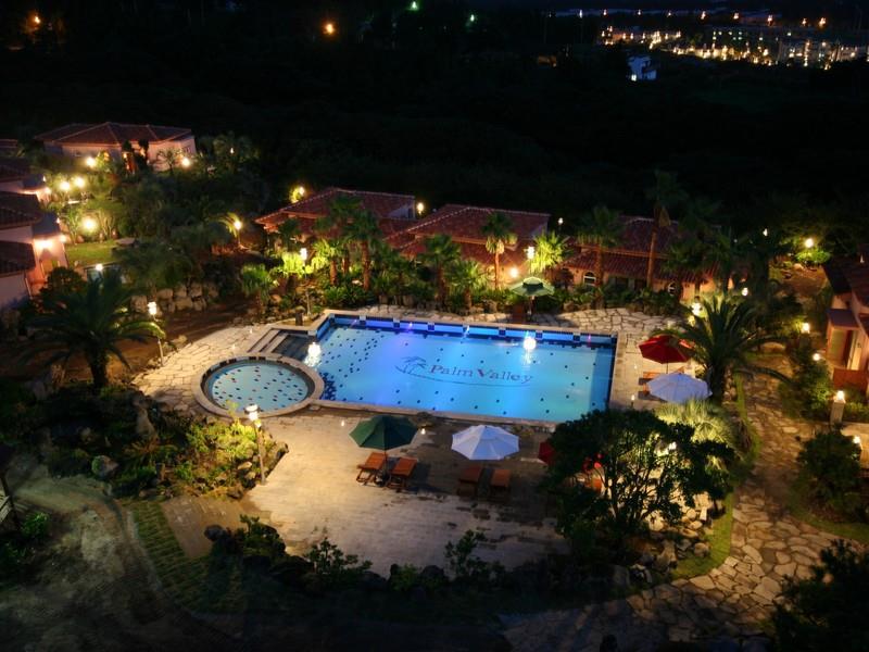 Palm Valley Resort