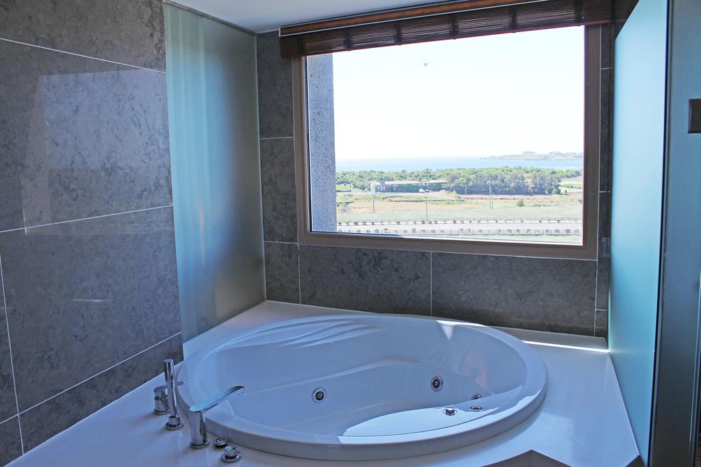 The Best Jeju Seongsan Hotel