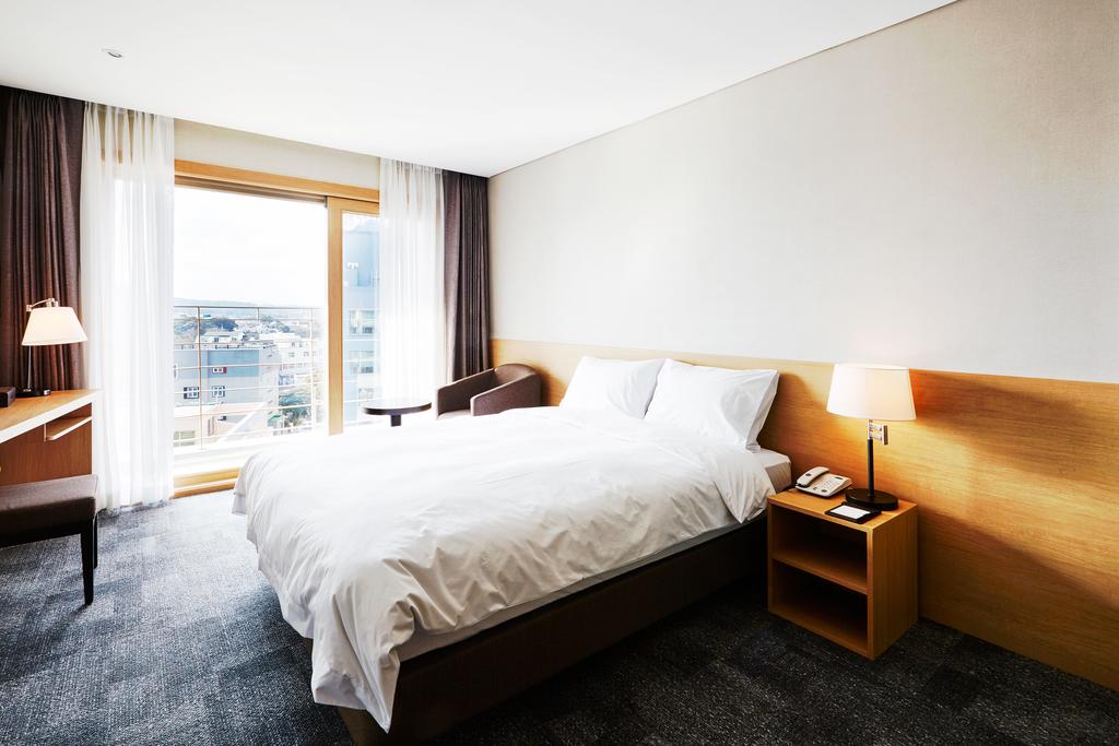 The Best Jeju Seongsan Hotel