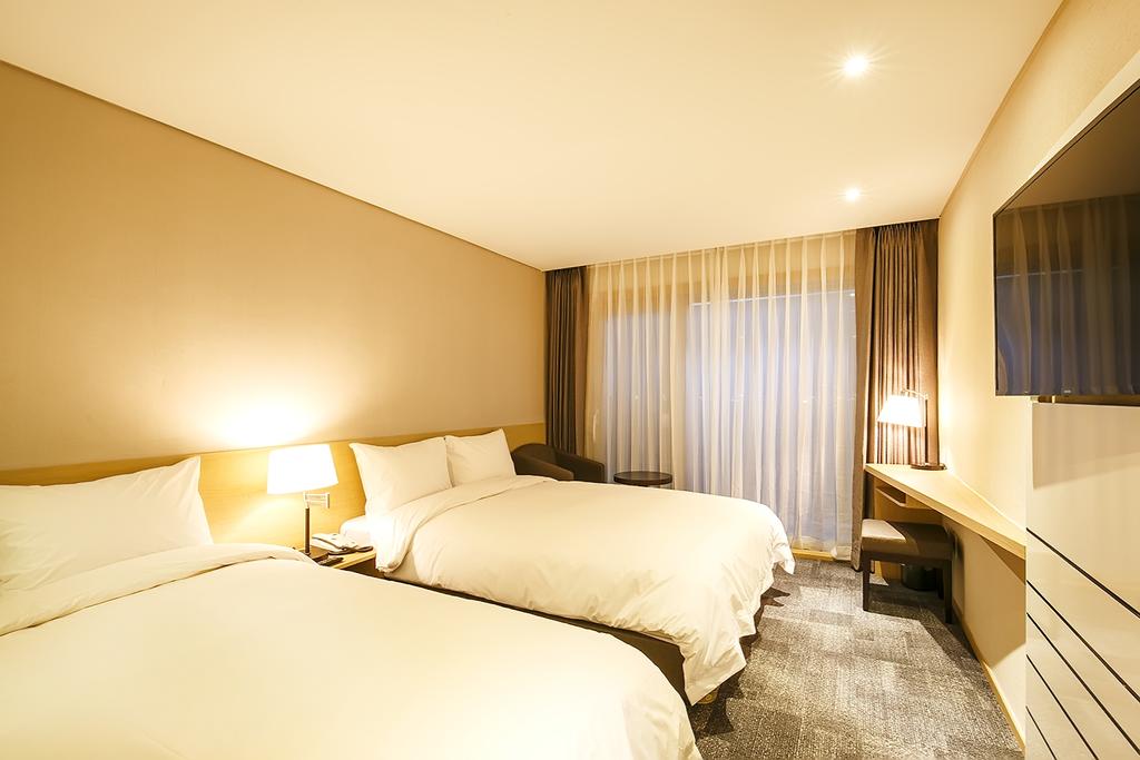 The Best Jeju Seongsan Hotel