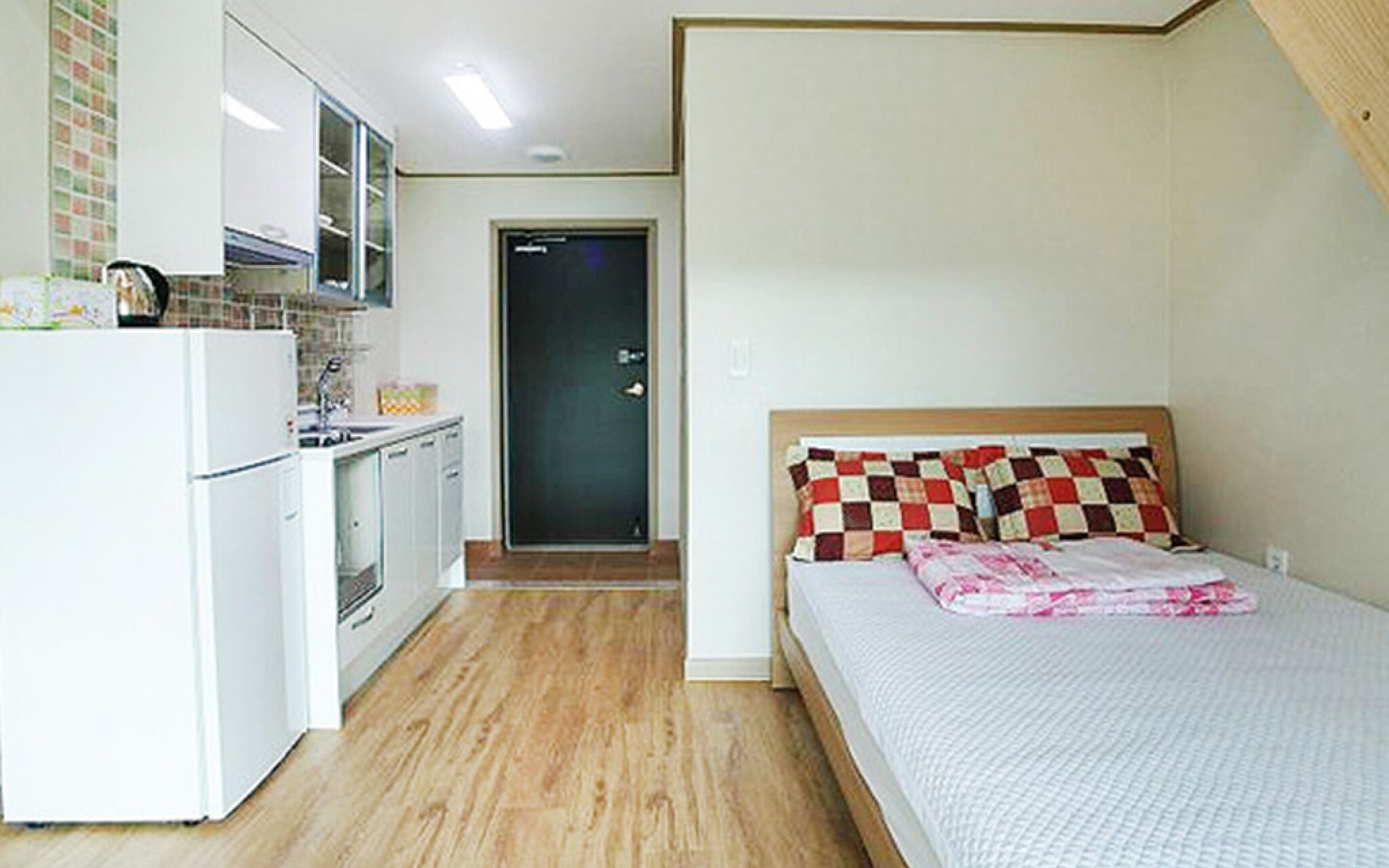 Sanbangsan Hot Spring Olleh House