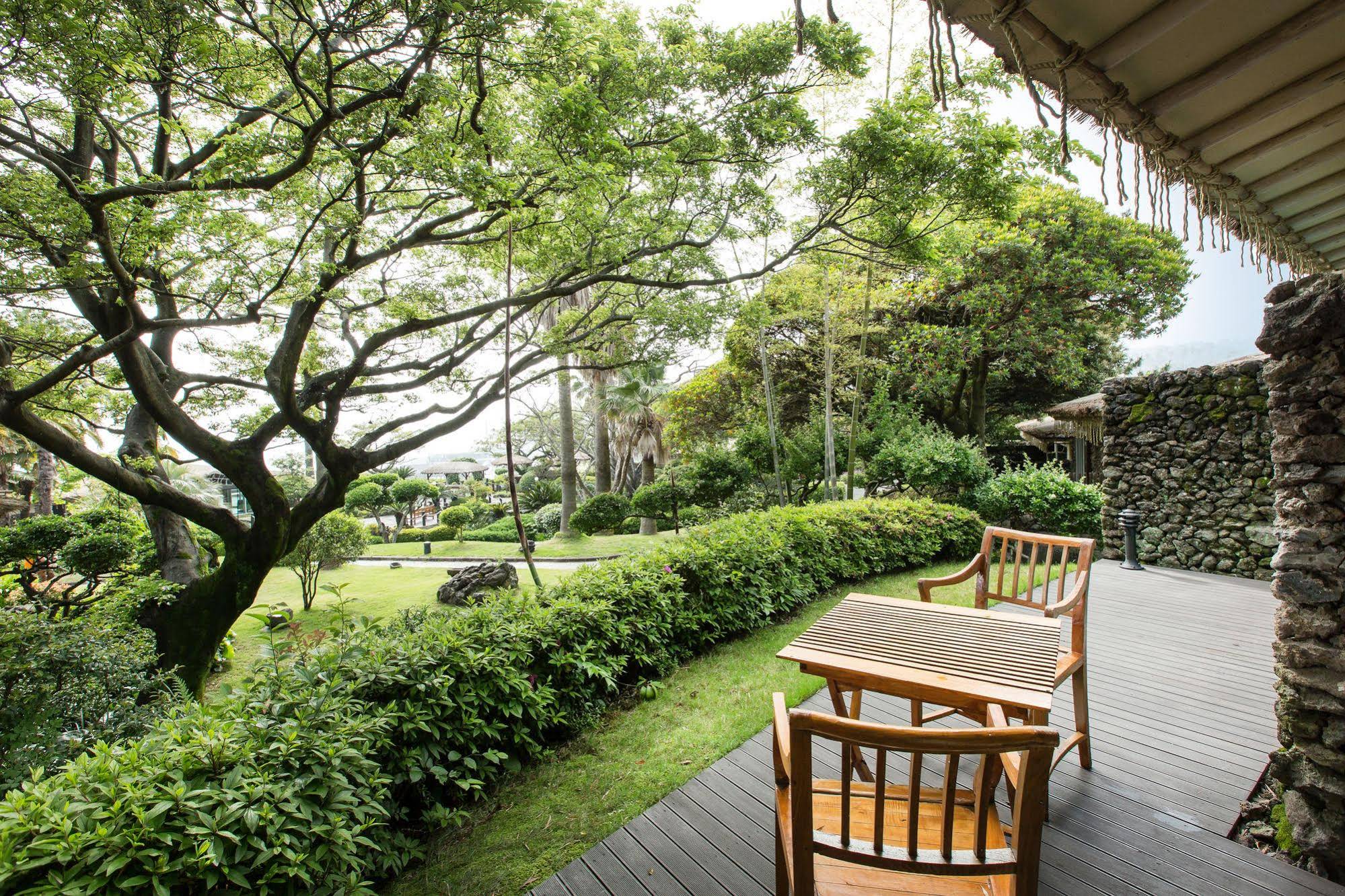 Seaes Hotel & Resort