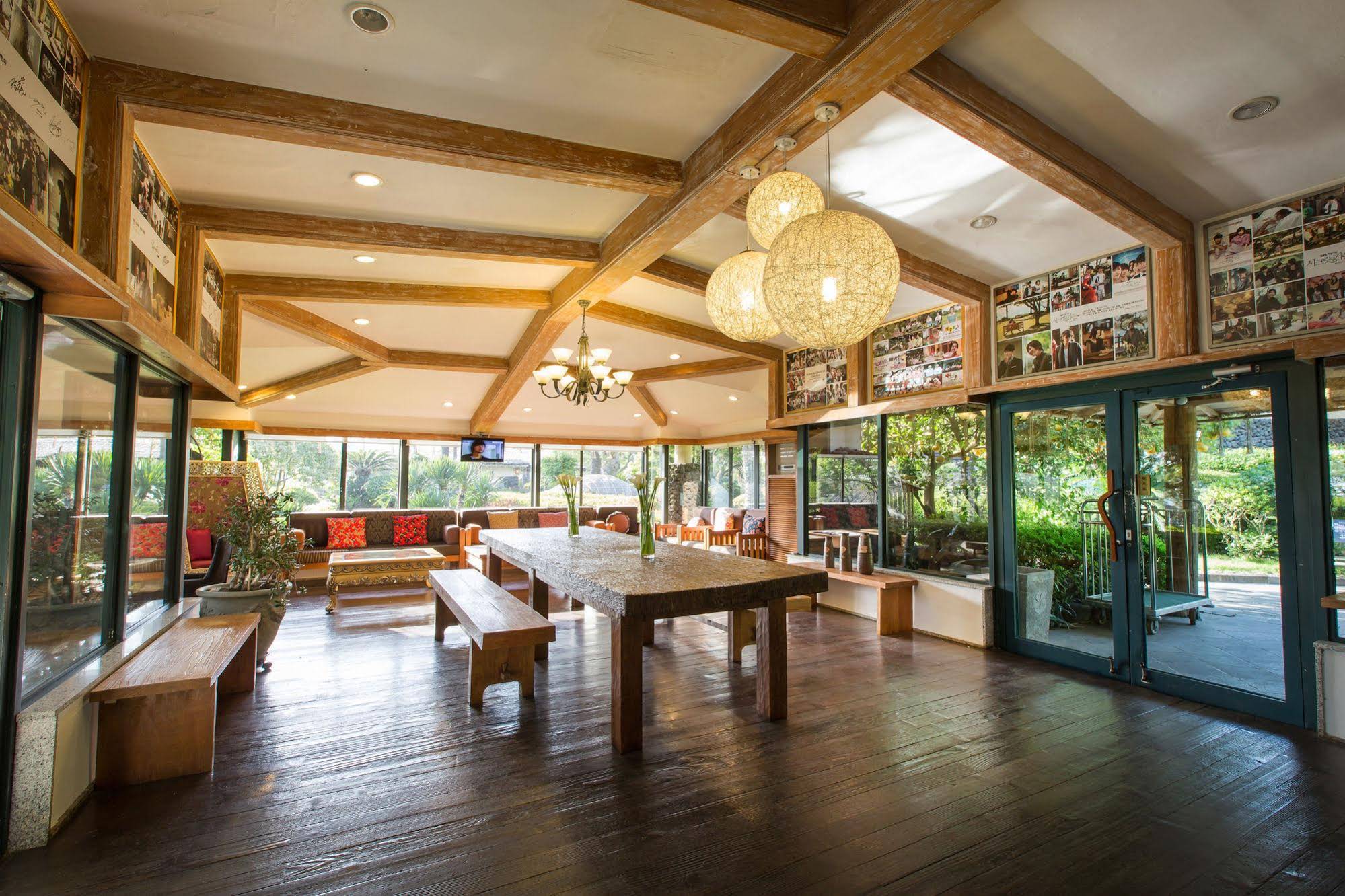 Seaes Hotel & Resort