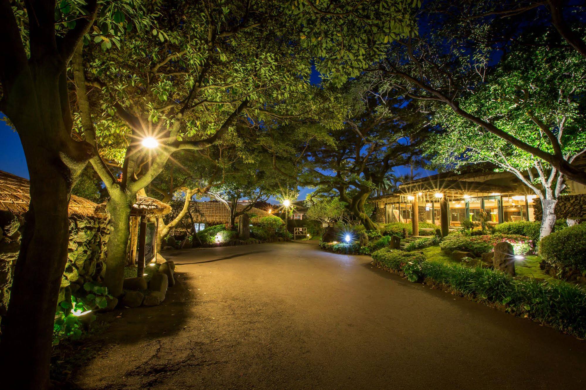 Seaes Hotel & Resort