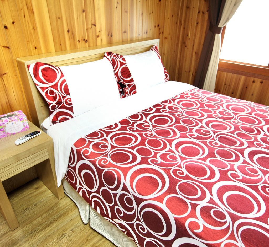 Jeju Kidsgajok Badatgahauseu