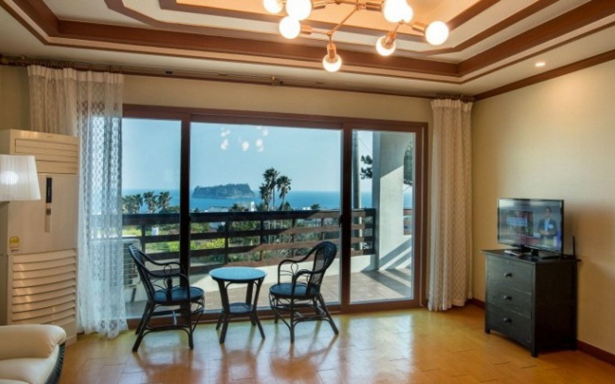 Seoguipo Ancrer Pension