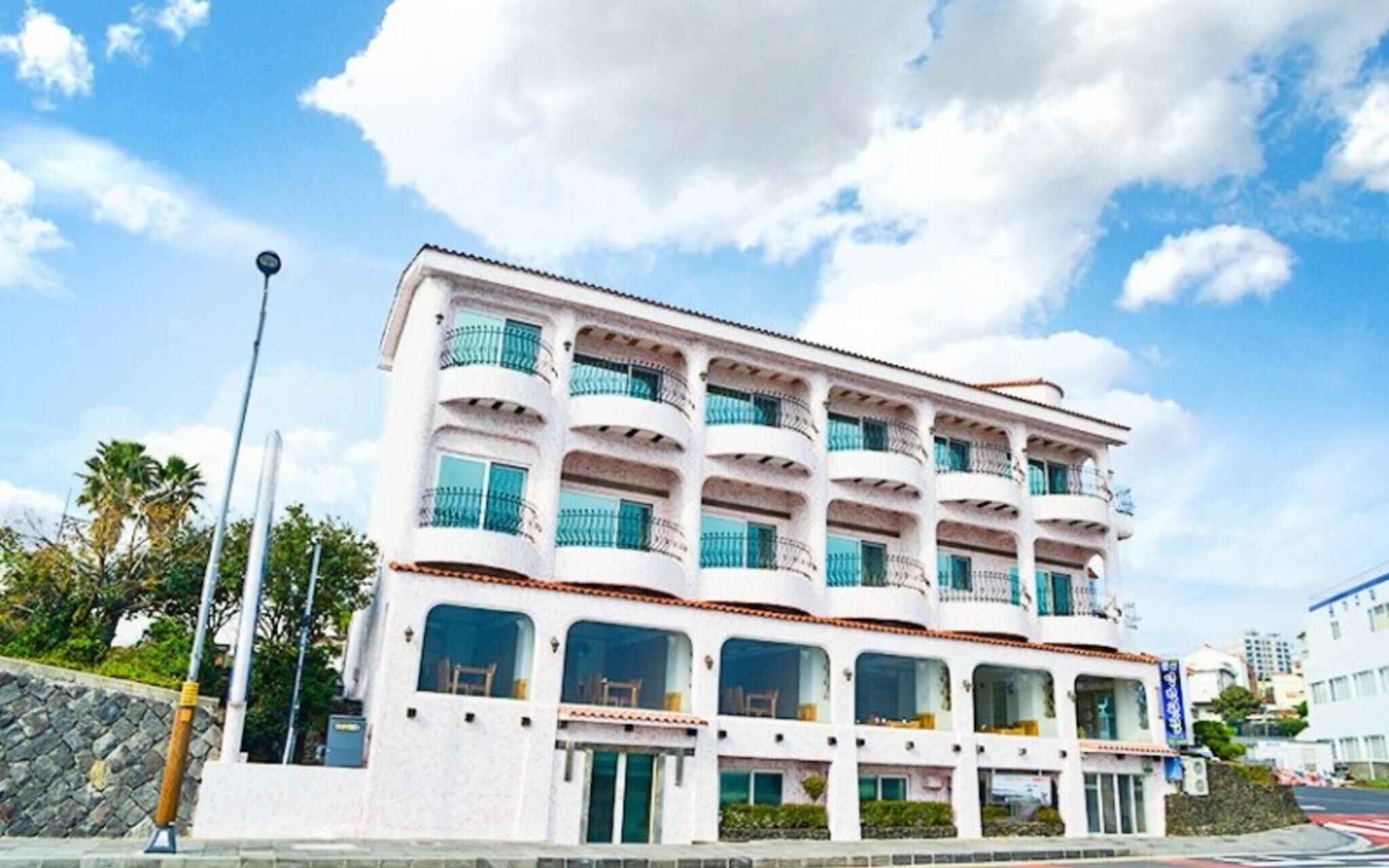 Seoguipo Seaside House Youngbin Pension