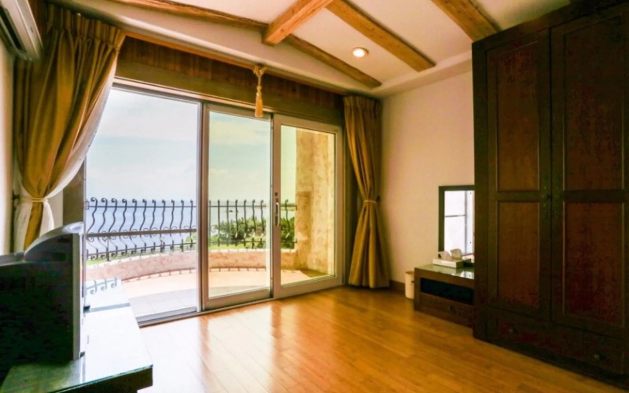 Seoguipo Seaside House Youngbin Pension