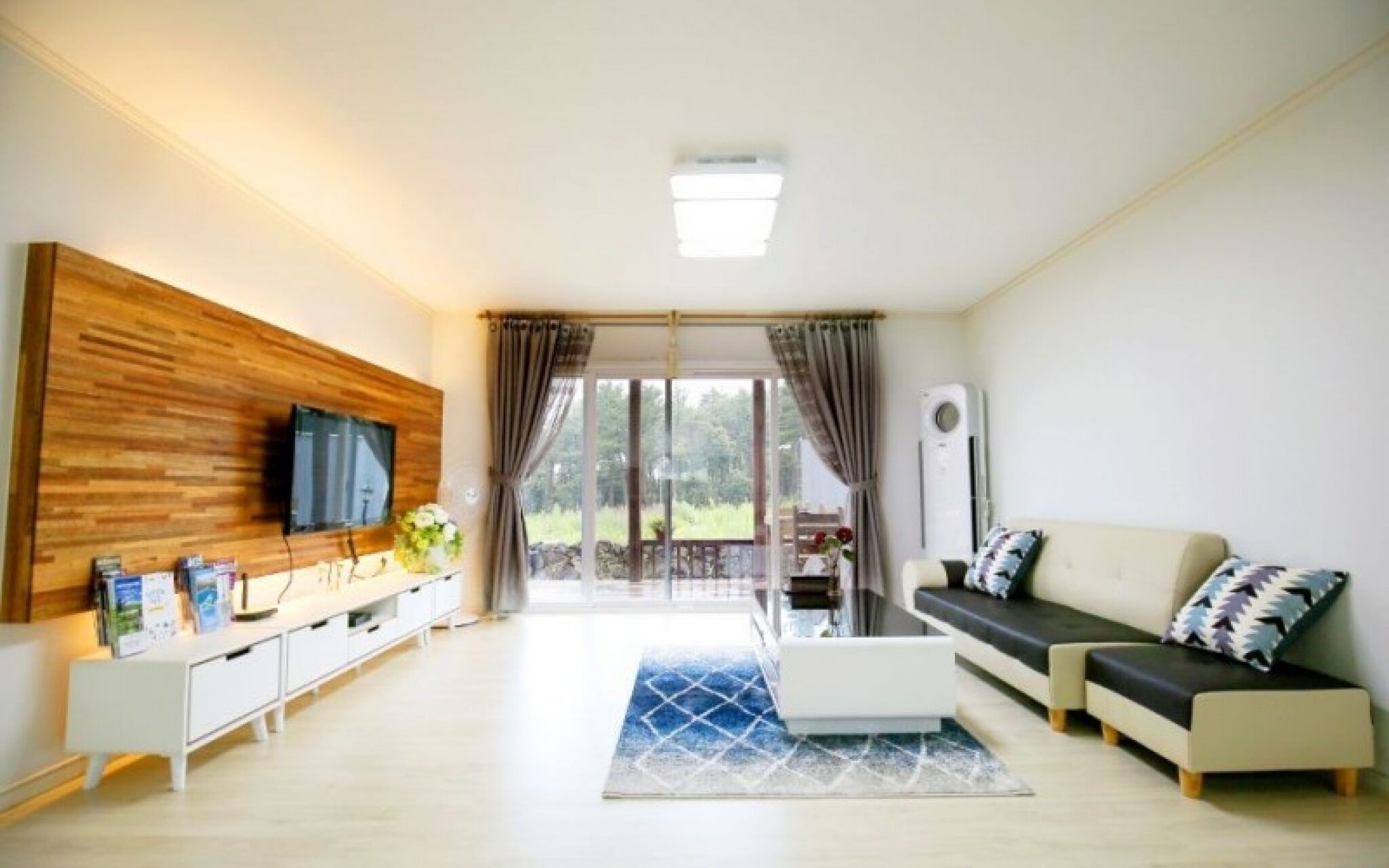 Seogwipo Atiae Pension