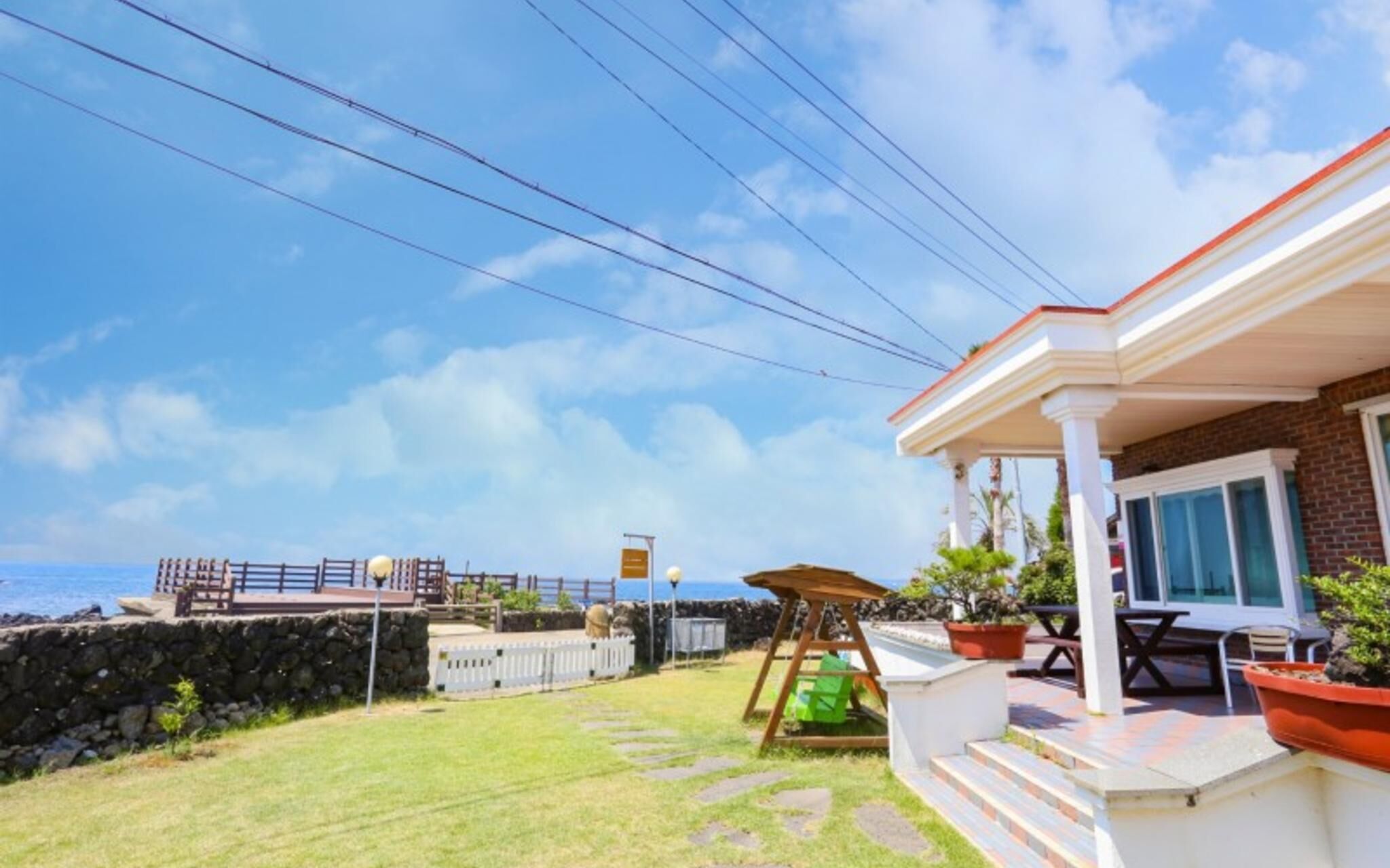 Seogwipo Bangulpungdengi Pension