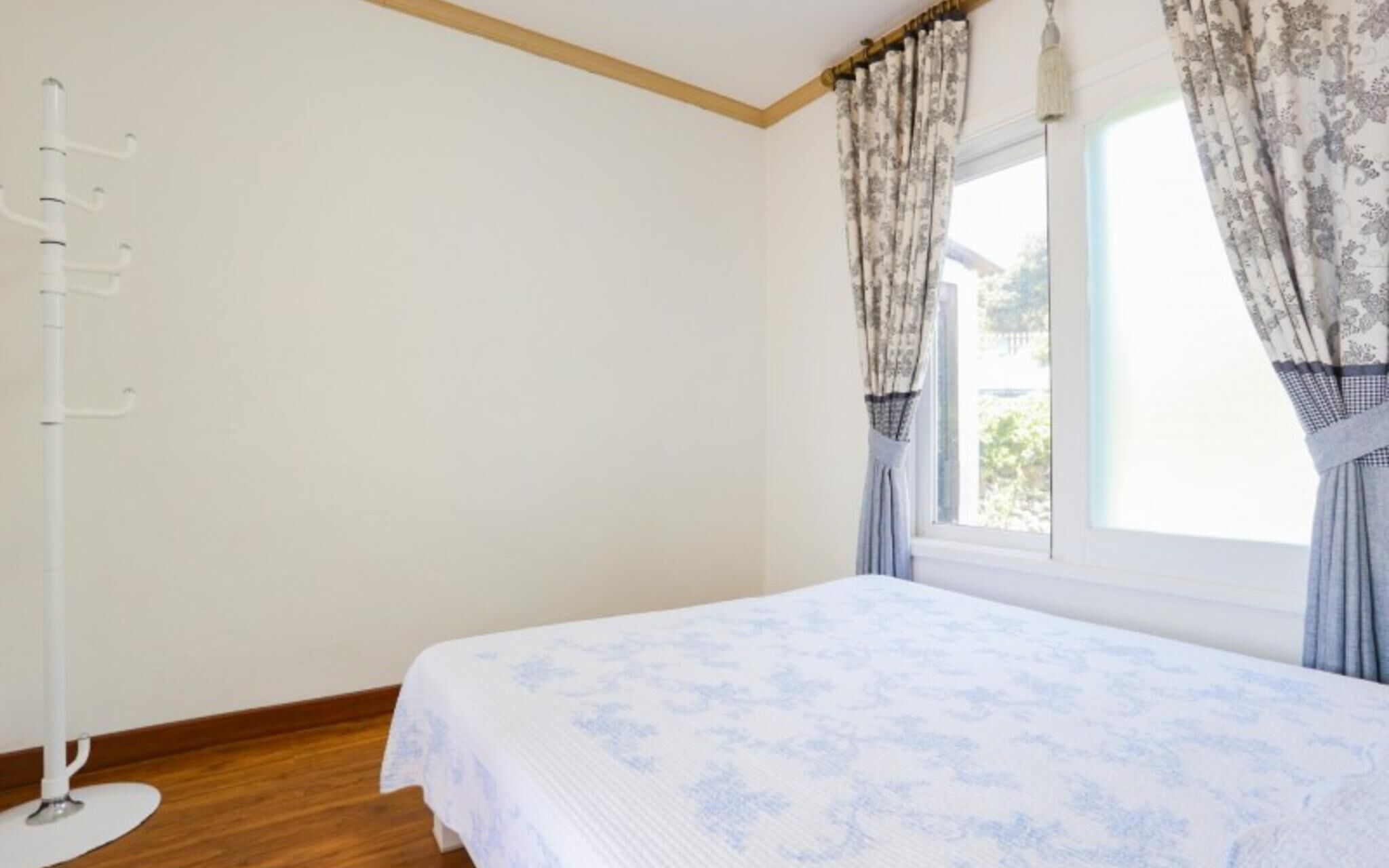 Seogwipo Bangulpungdengi Pension