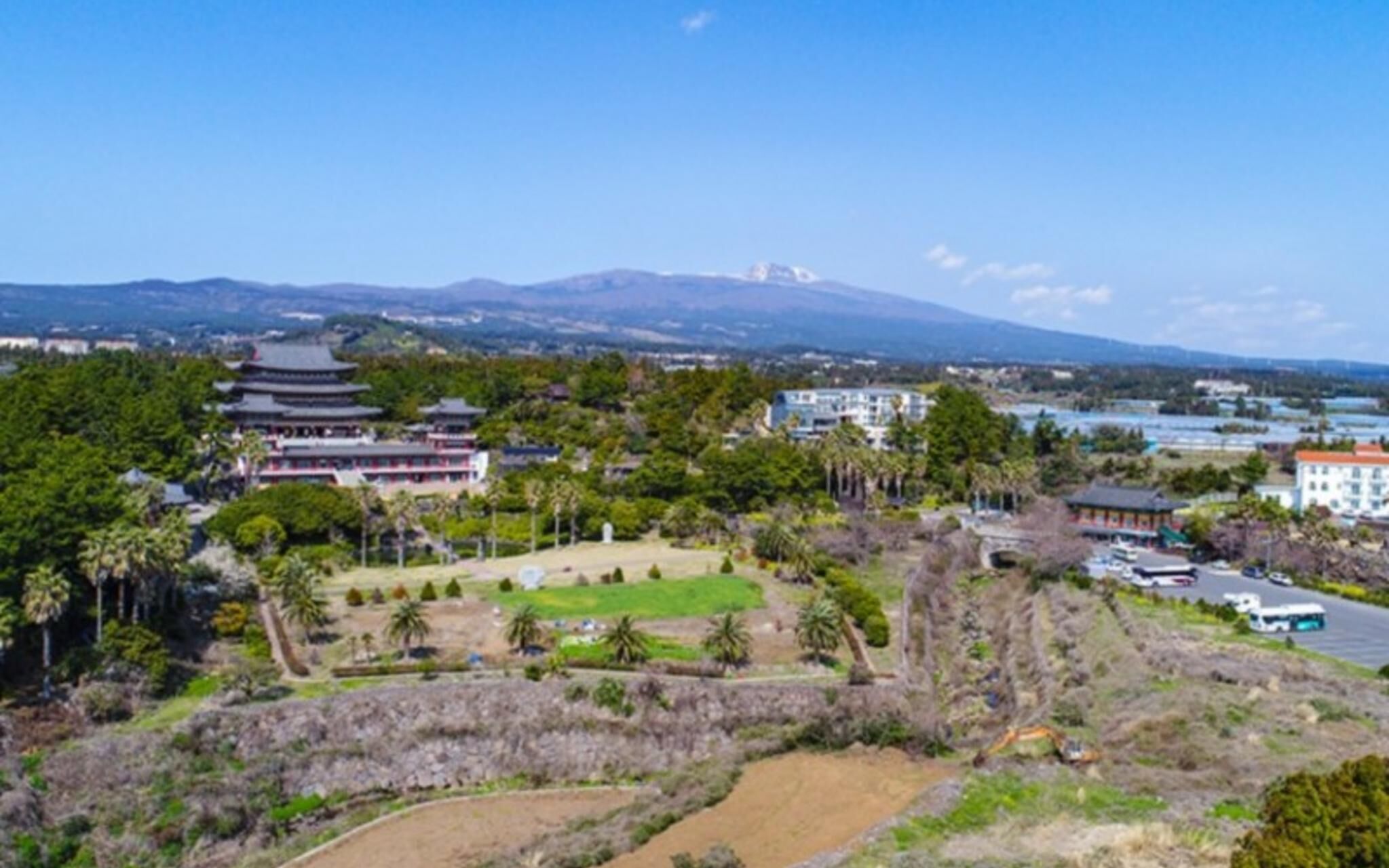 Seogwipo Hawonga Pension