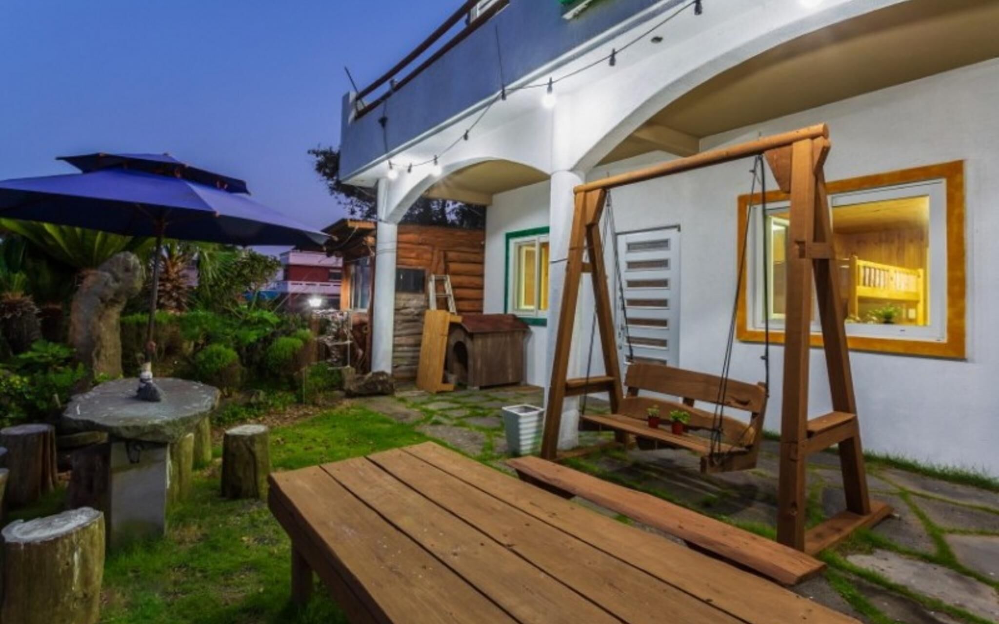 Seogwipo Hwamok Pension