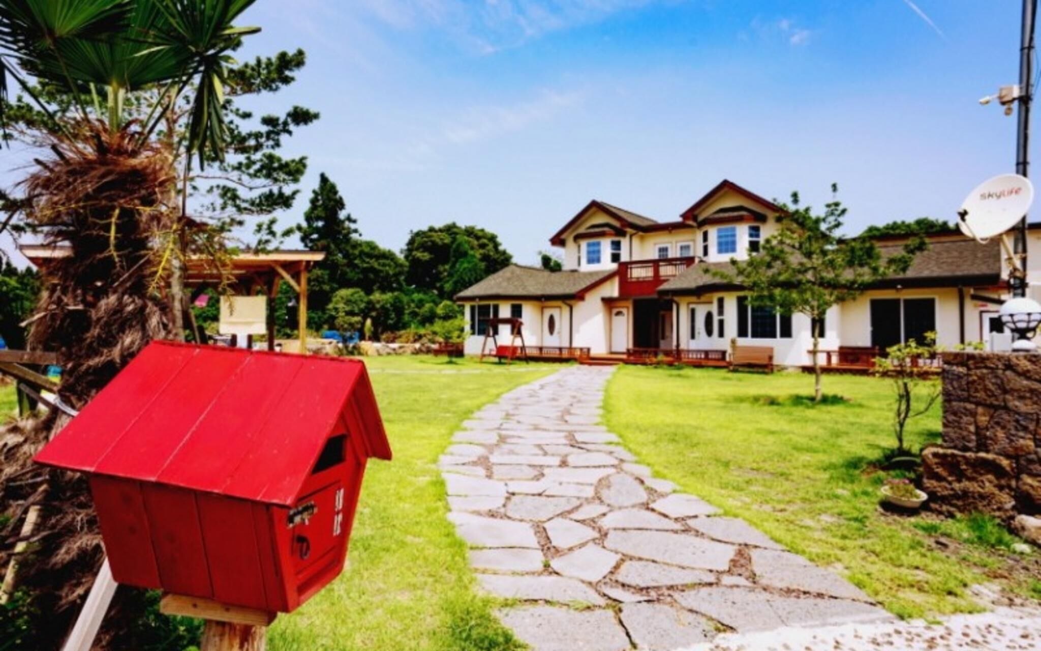 Seogwipo Jeju Mido Pension