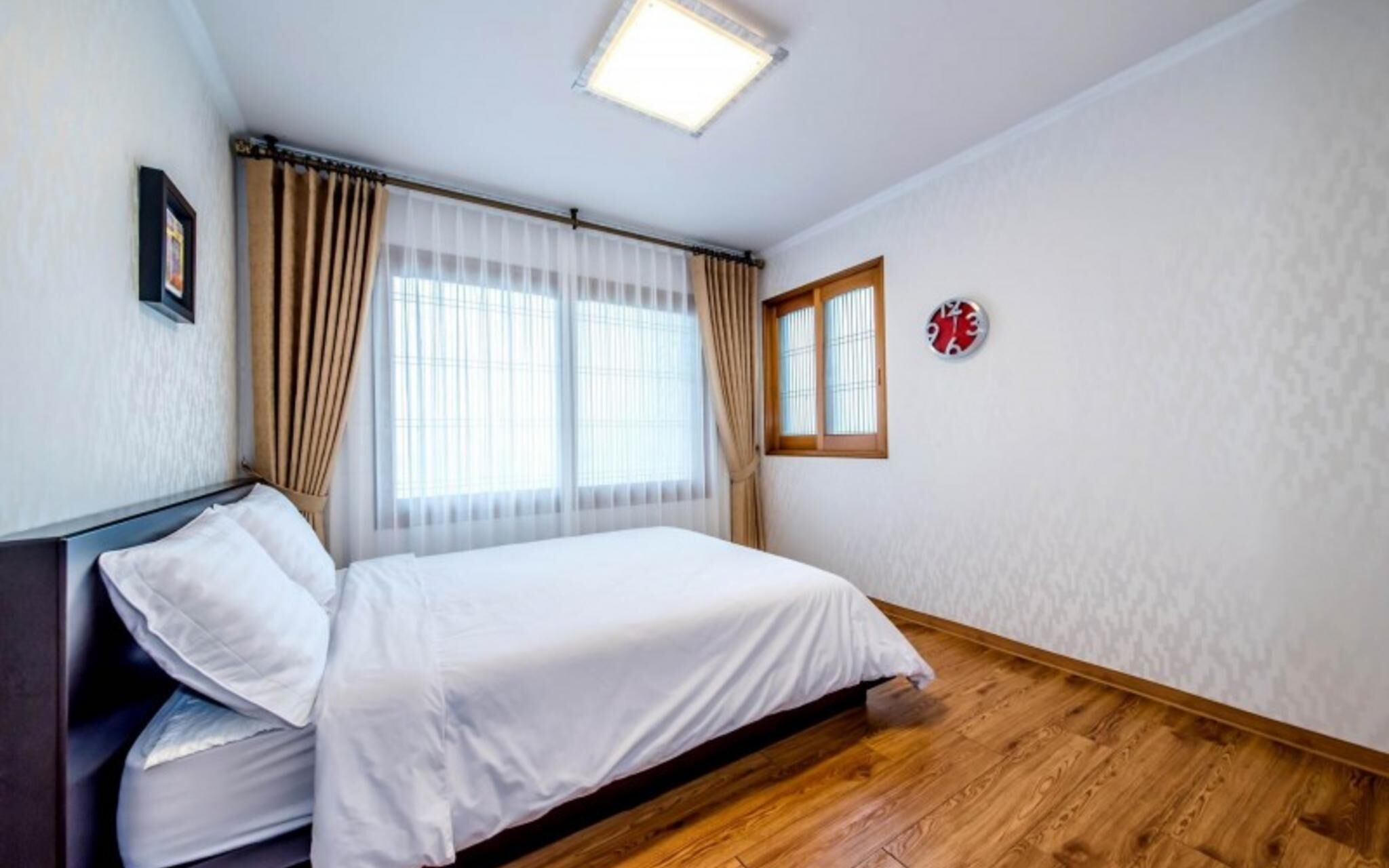 Seogwipo Jungmun Happy Sketch Pension