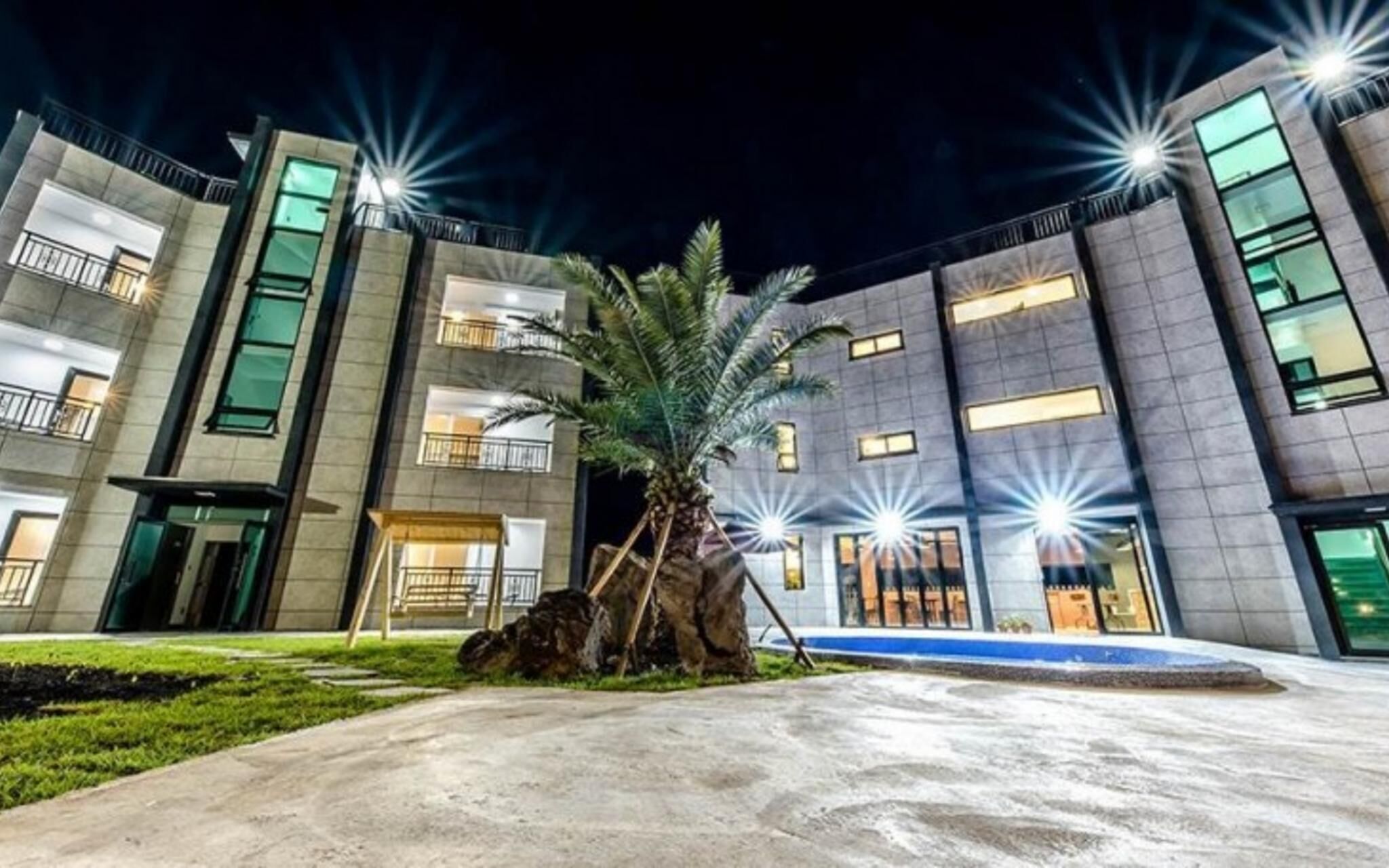 Seogwipo Moira Spa Pension