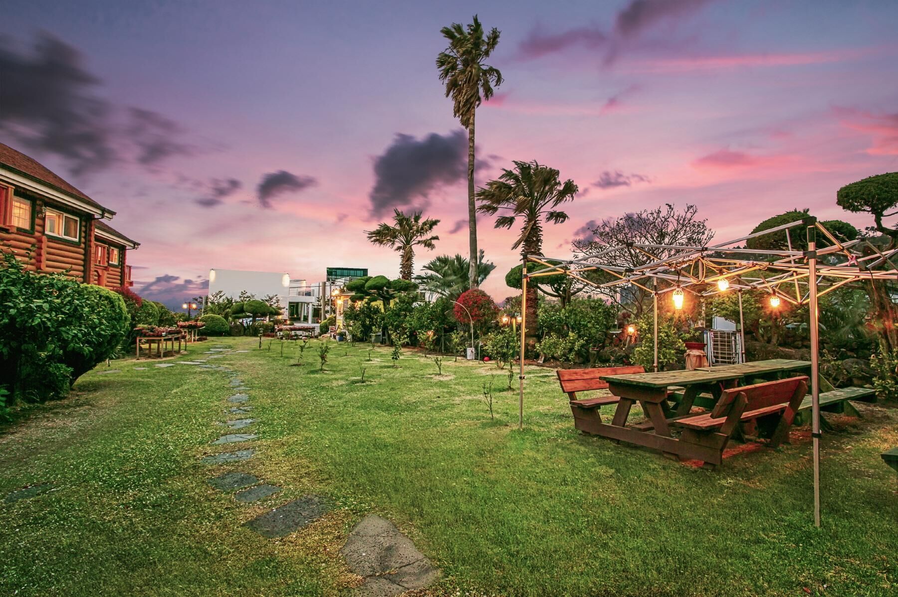 Seogwipo Neulbada Pet Pension