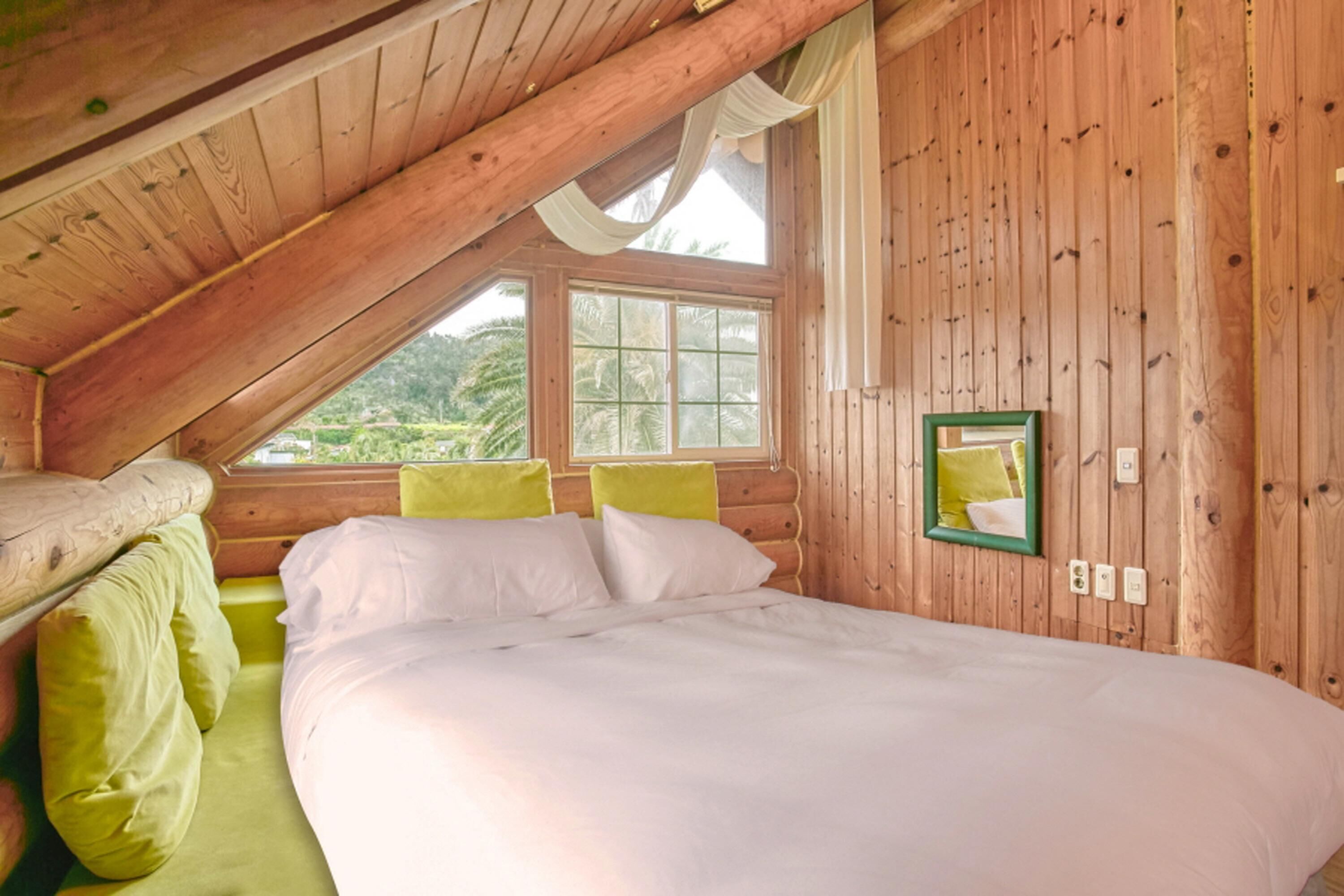 Seogwipo Neulbada Pet Pension