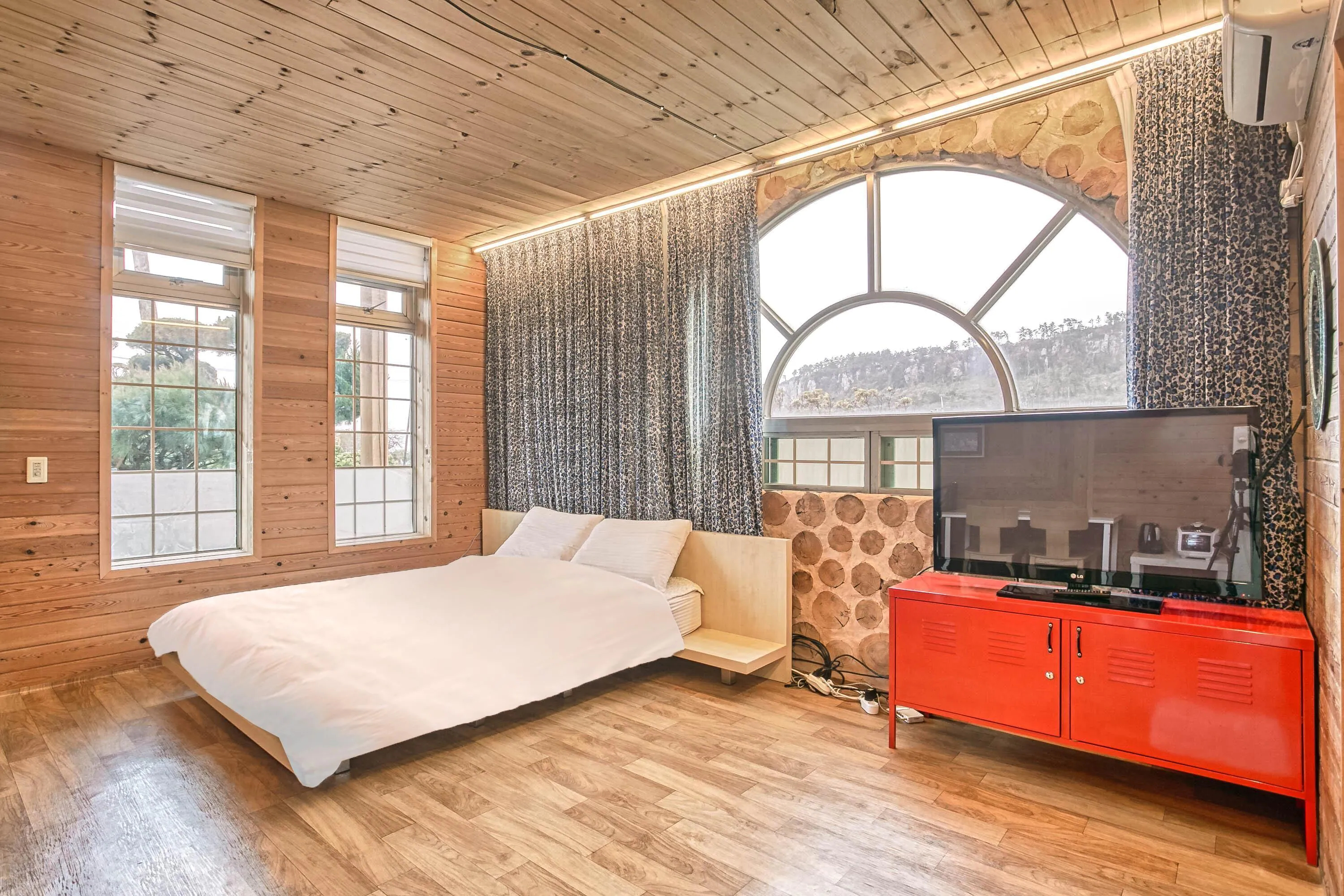 Seogwipo Neulbada Pet Pension