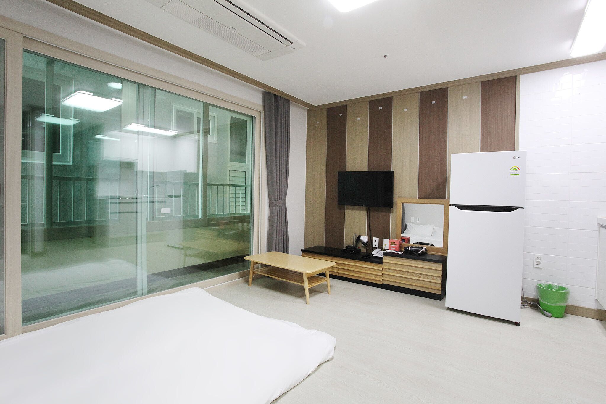 Seogwipo Seohyun Hotel