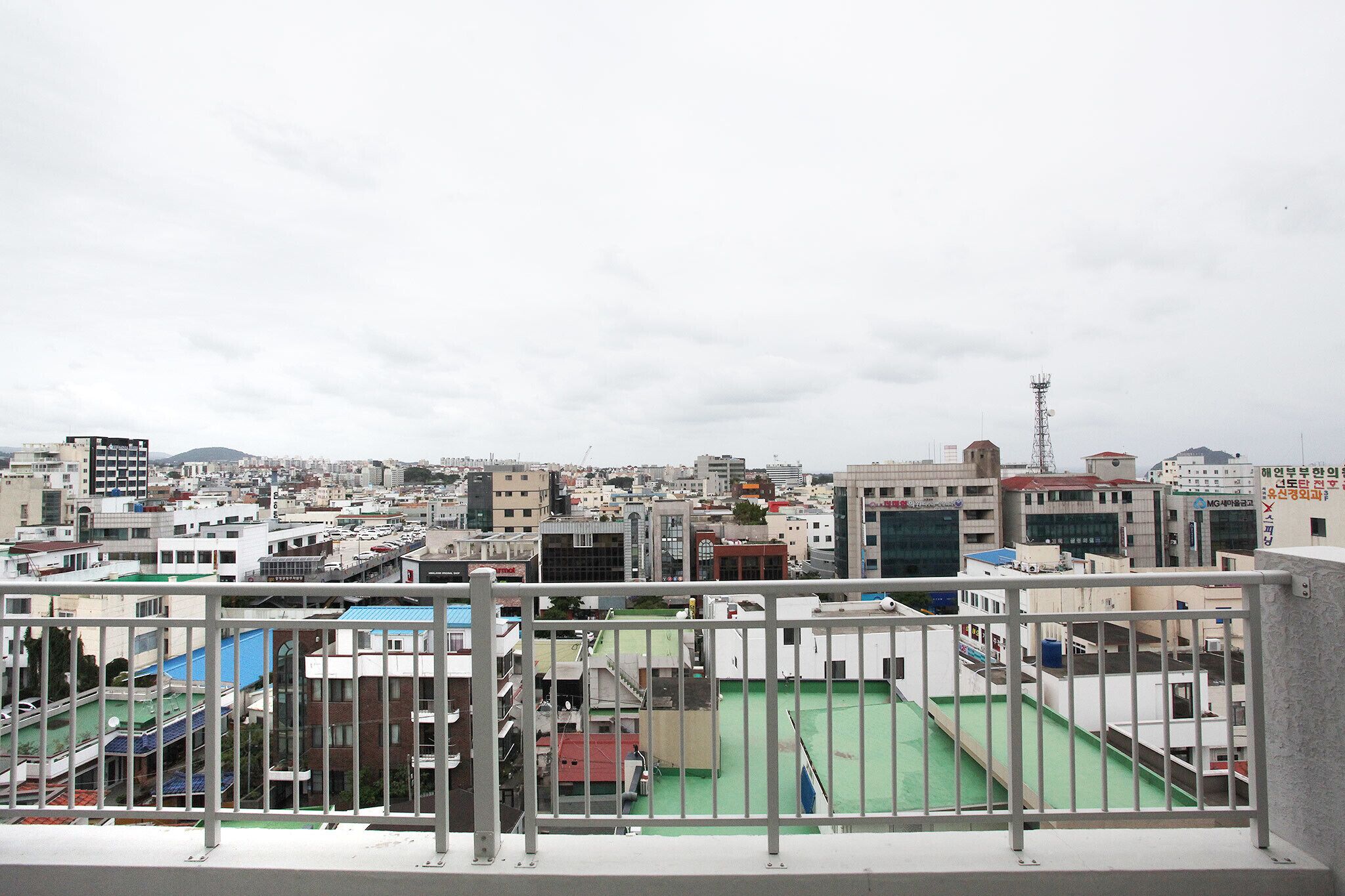 Seogwipo Seohyun Hotel