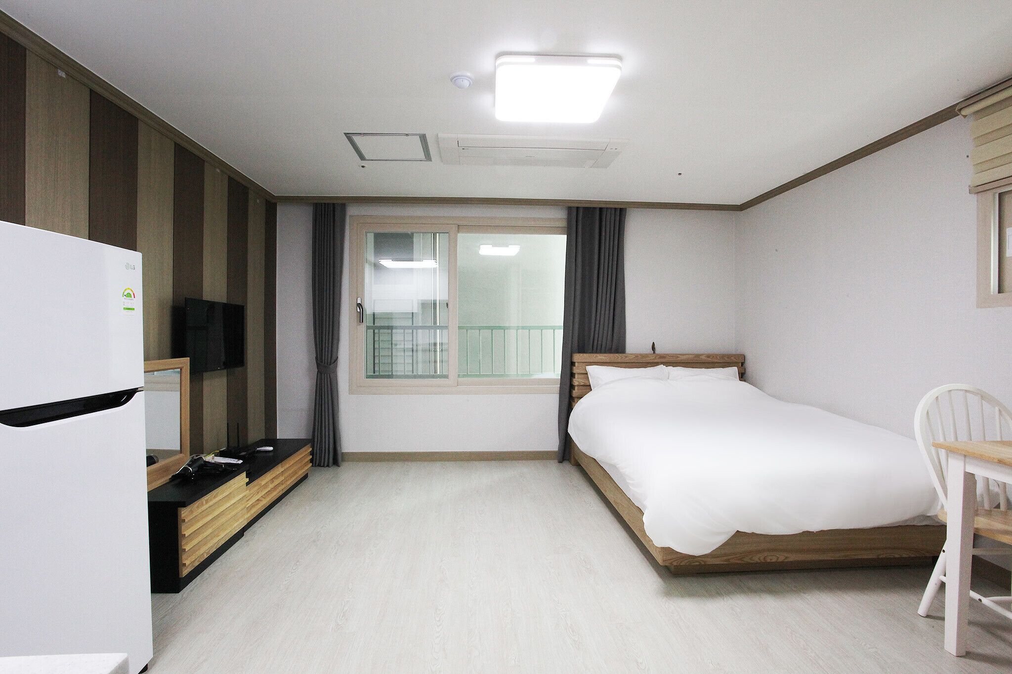 Seogwipo Seohyun Hotel