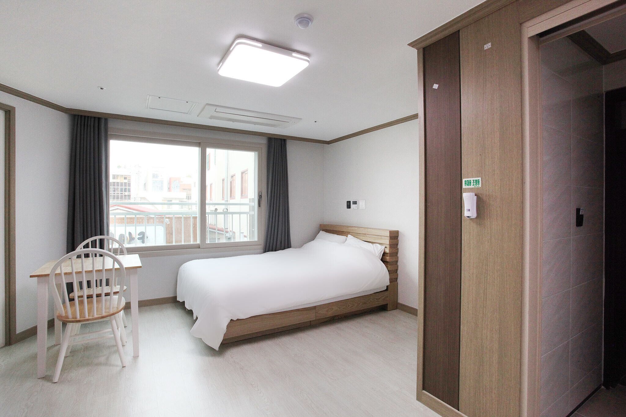 Seogwipo Seohyun Hotel