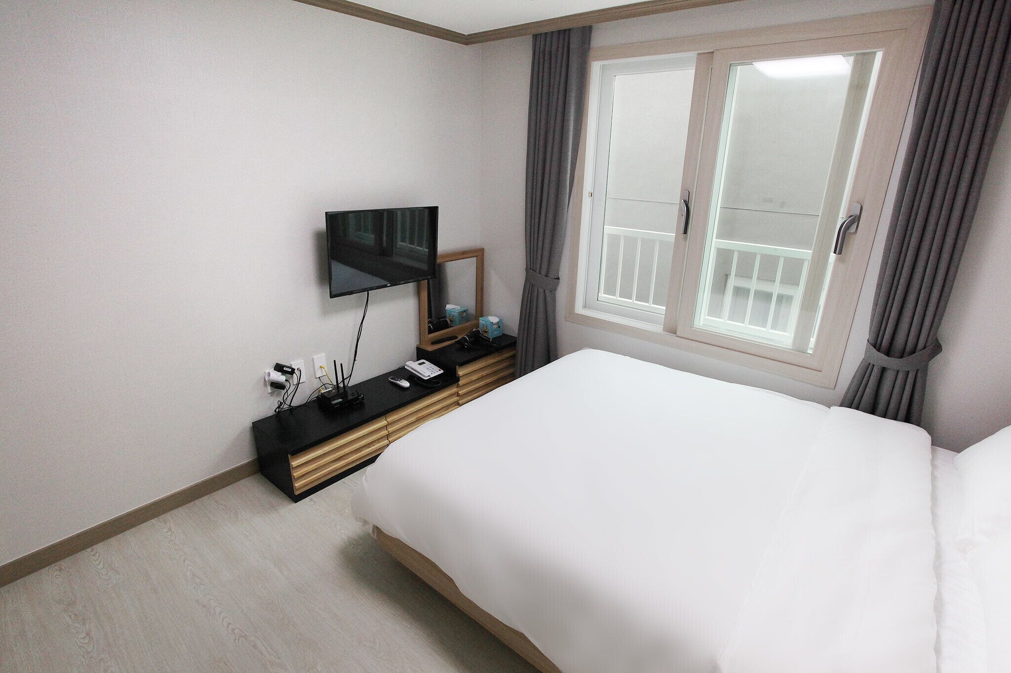 Seogwipo Seohyun Hotel