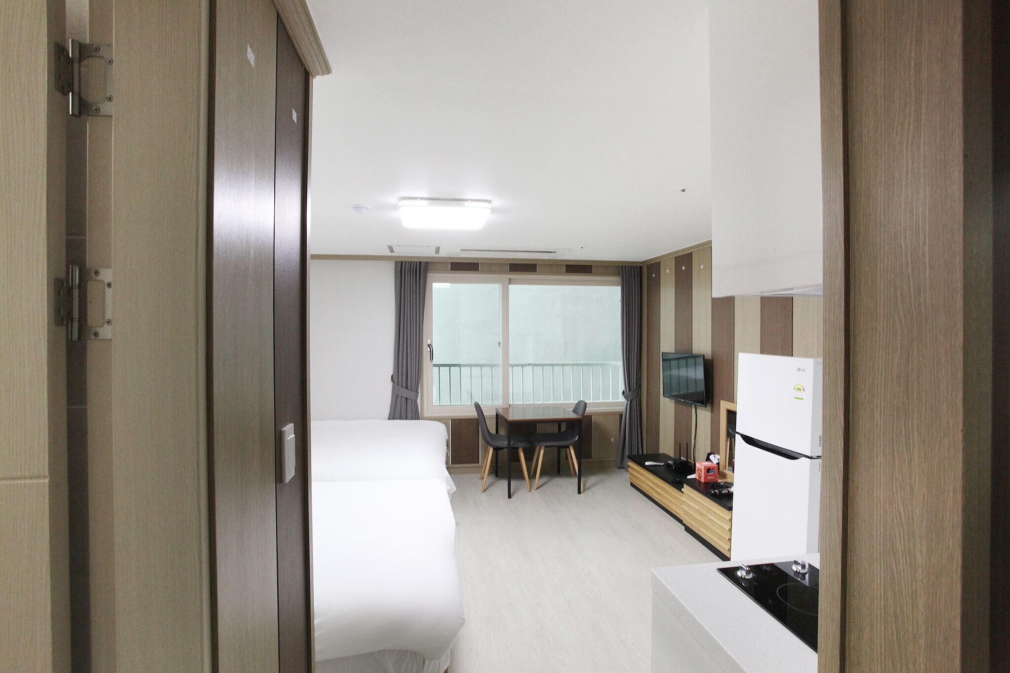 Seogwipo Seohyun Hotel
