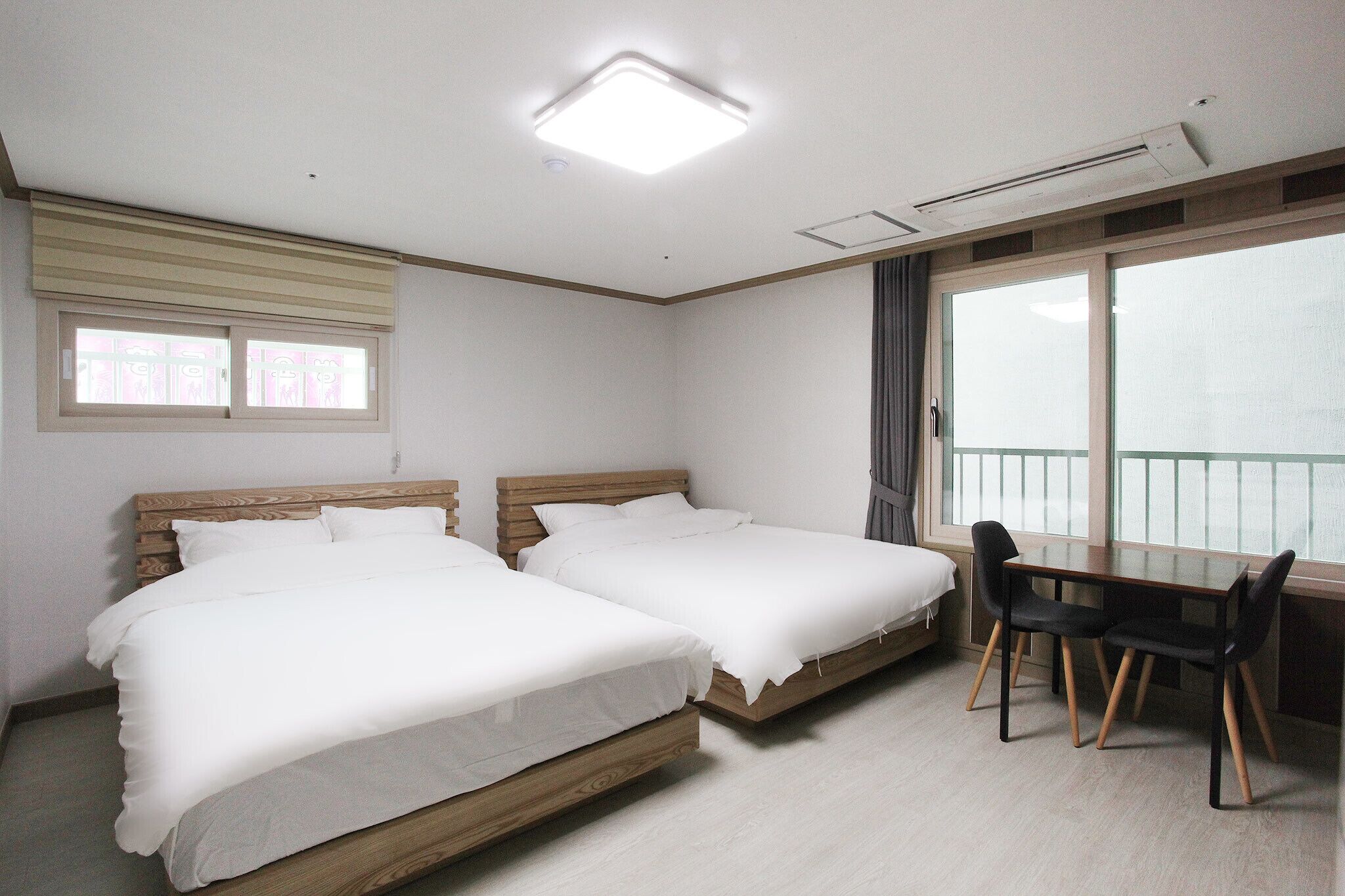 Seogwipo Seohyun Hotel