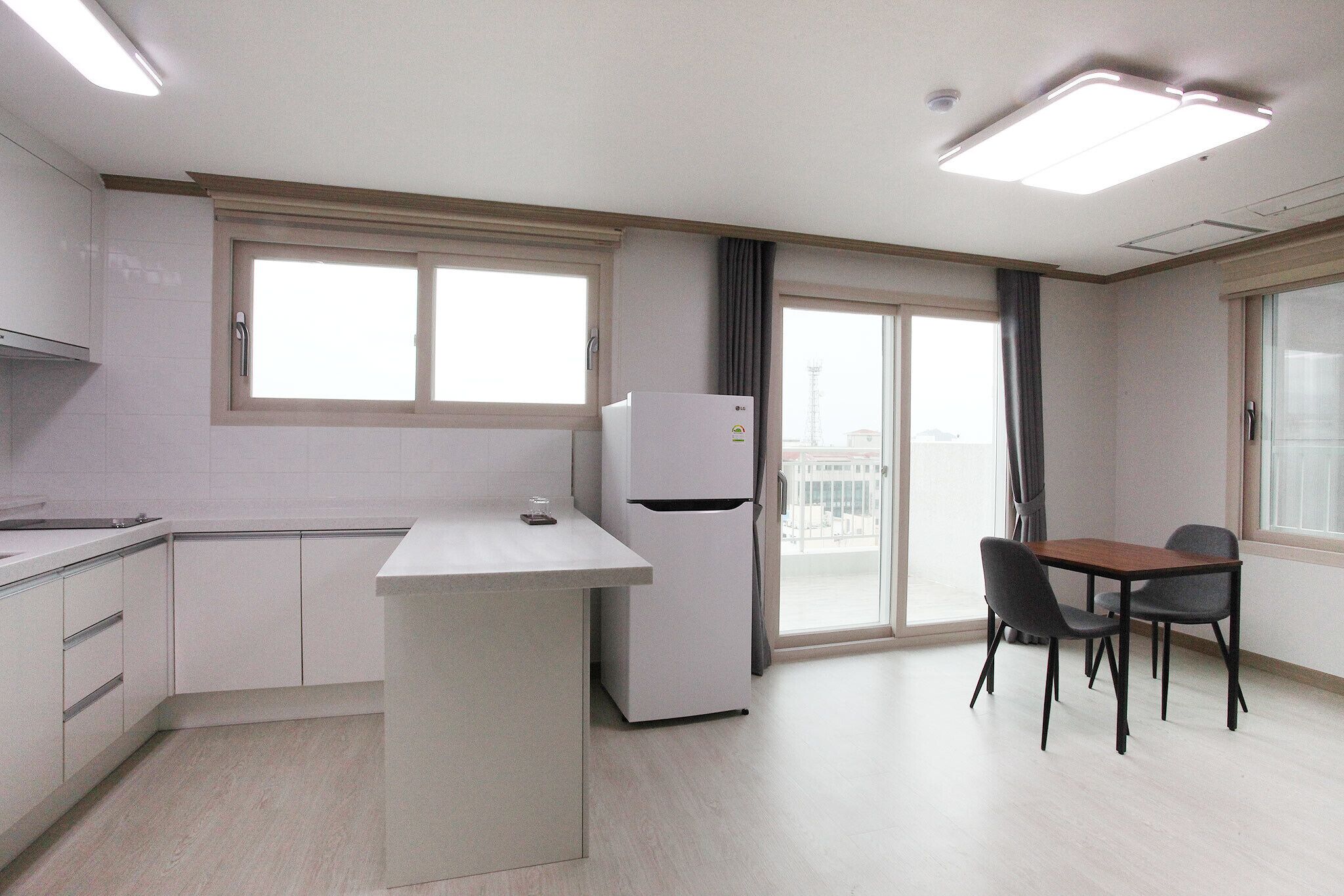 Seogwipo Seohyun Hotel