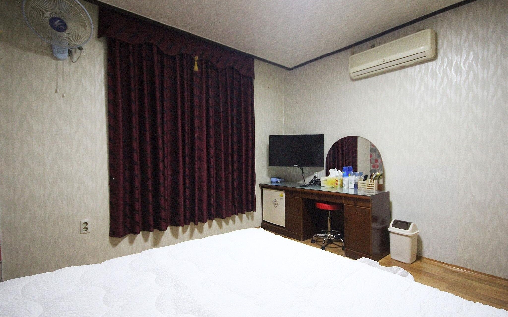 Seogwipo Seongsan Prince