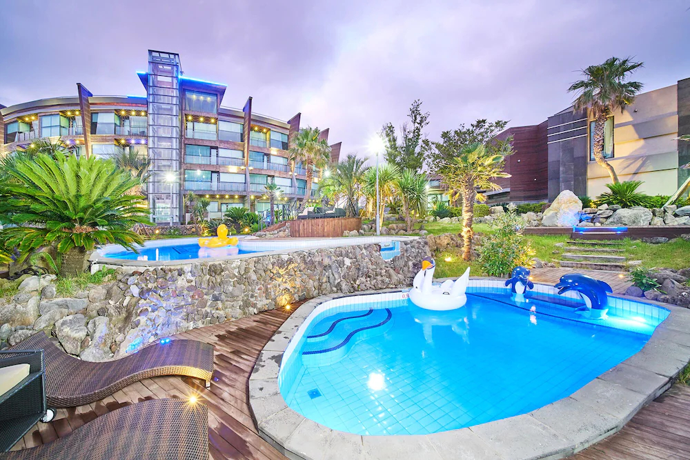 Scarboro Hotel & Exclusive Resort