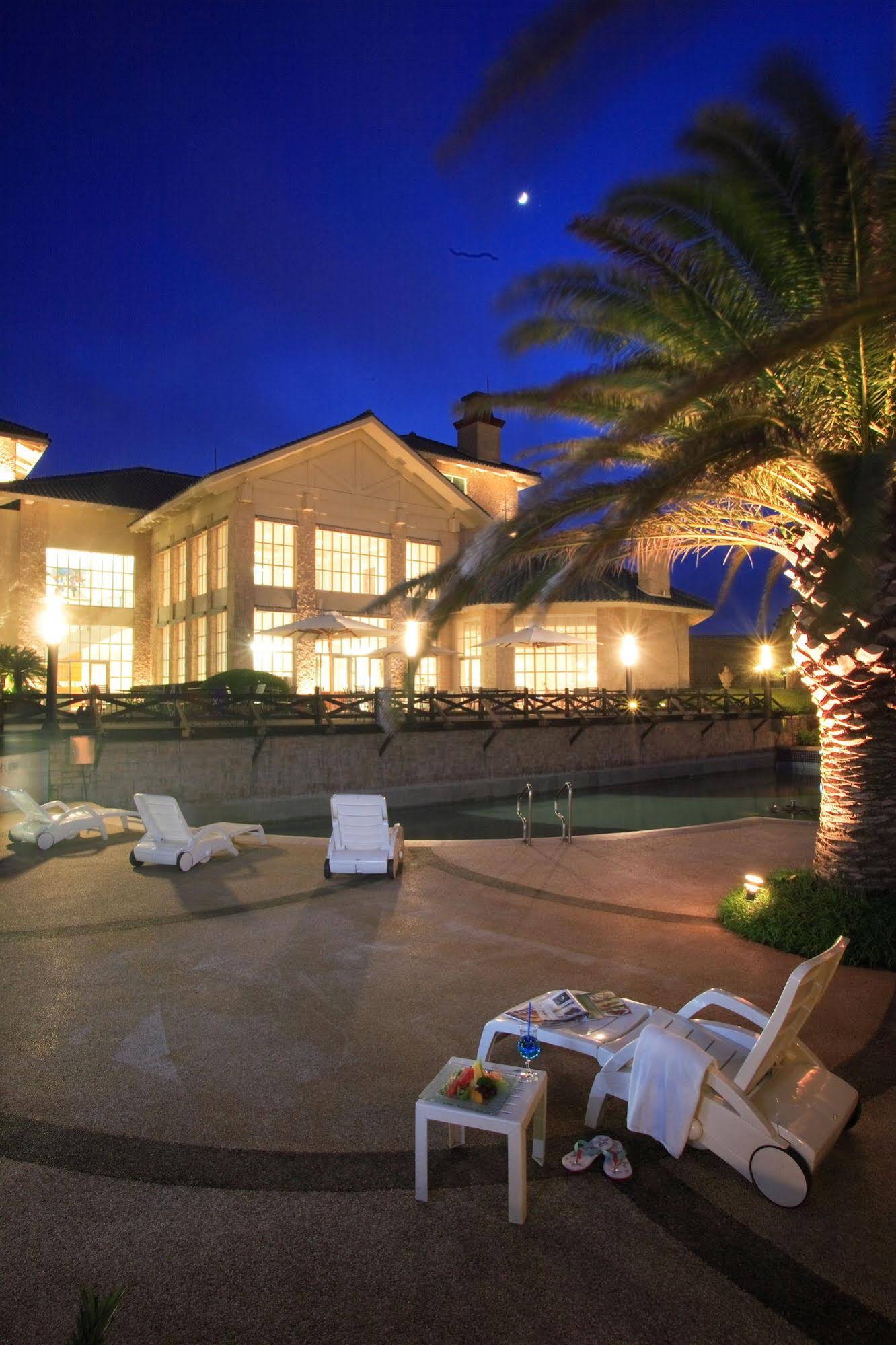 The Suites Hotel Jeju