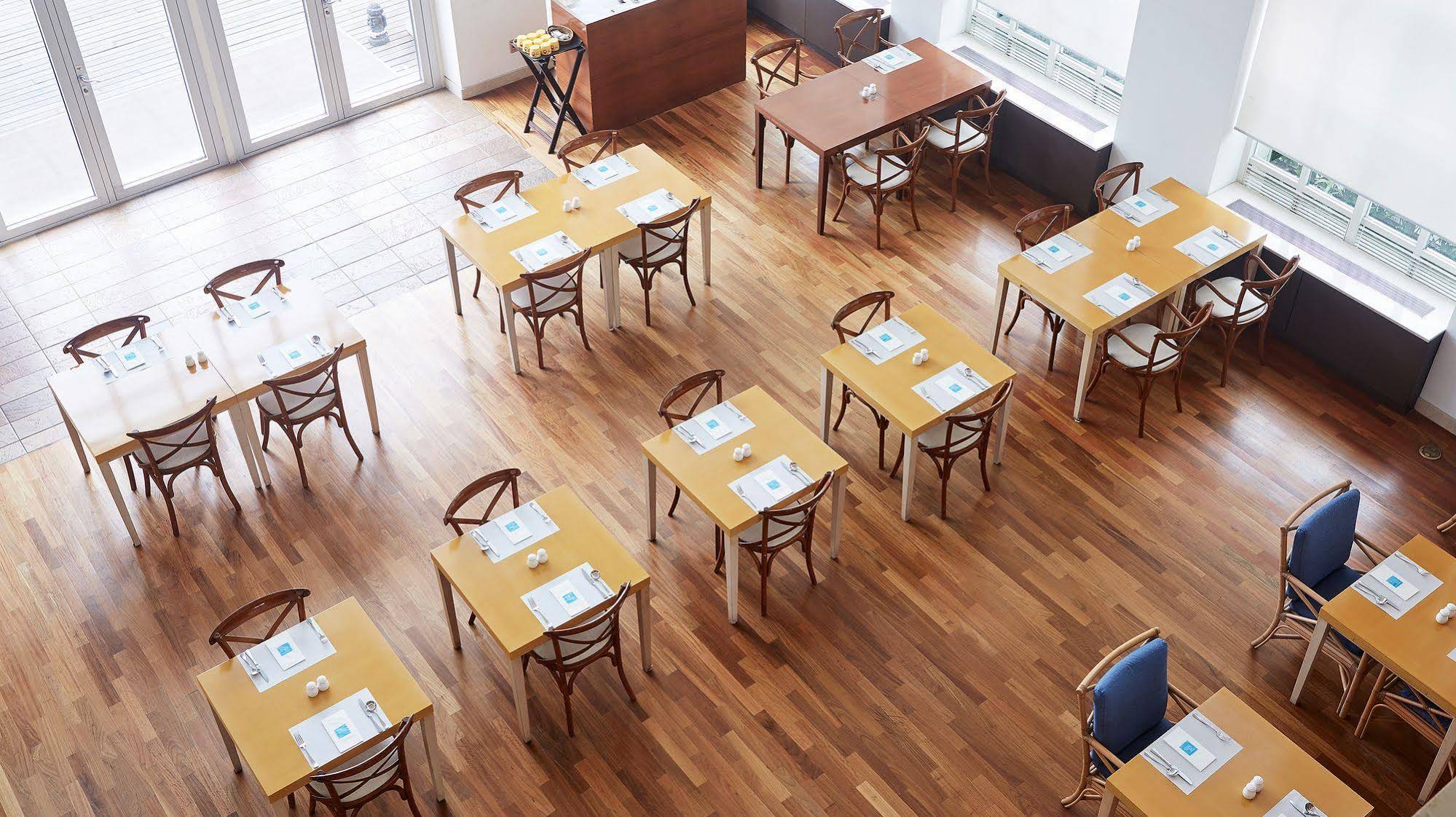 The Suites Hotel Jeju