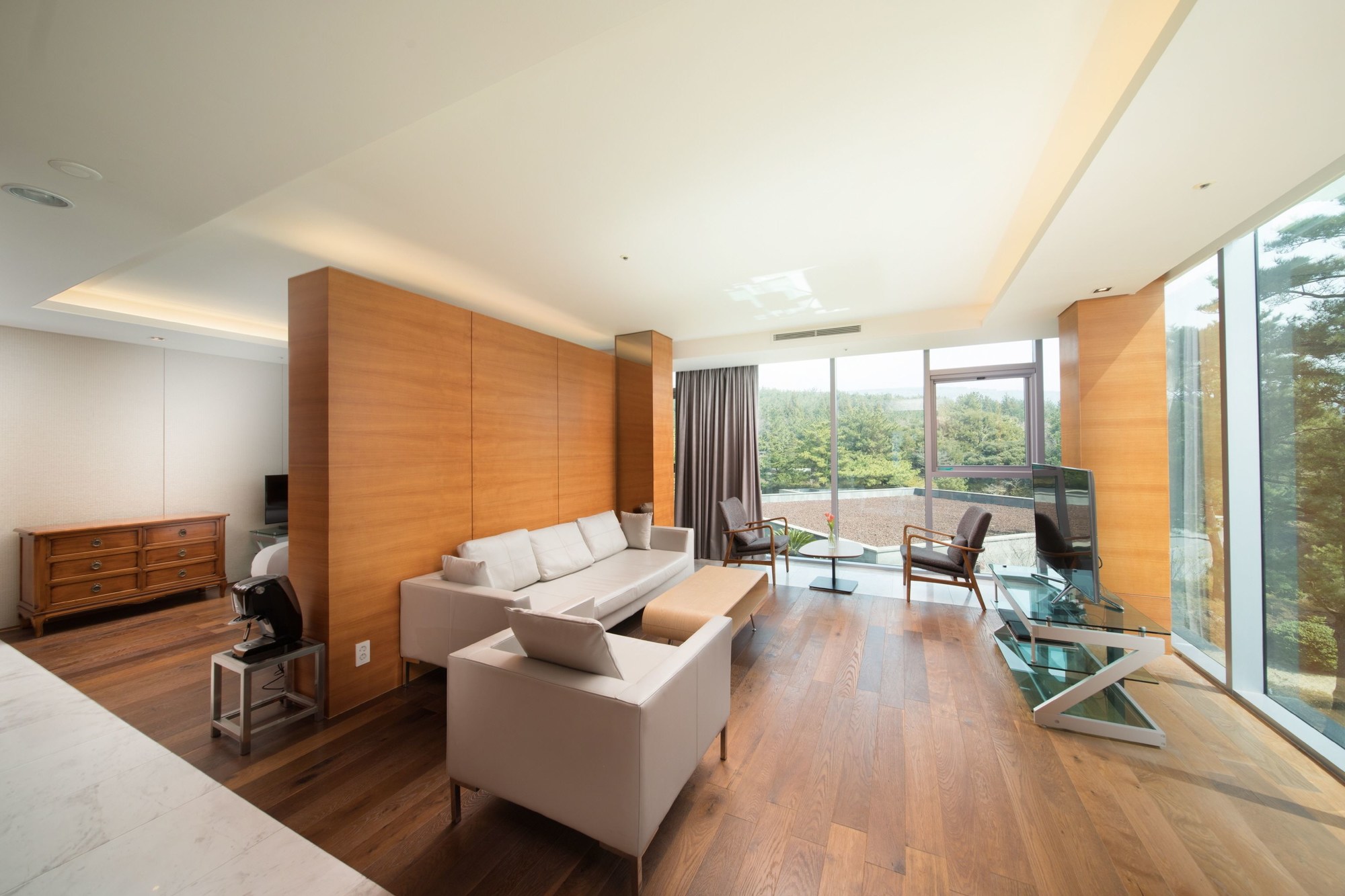 The We Hotel