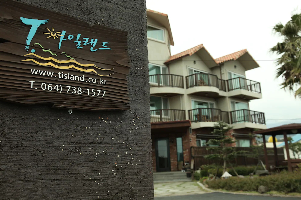 T Island Resort