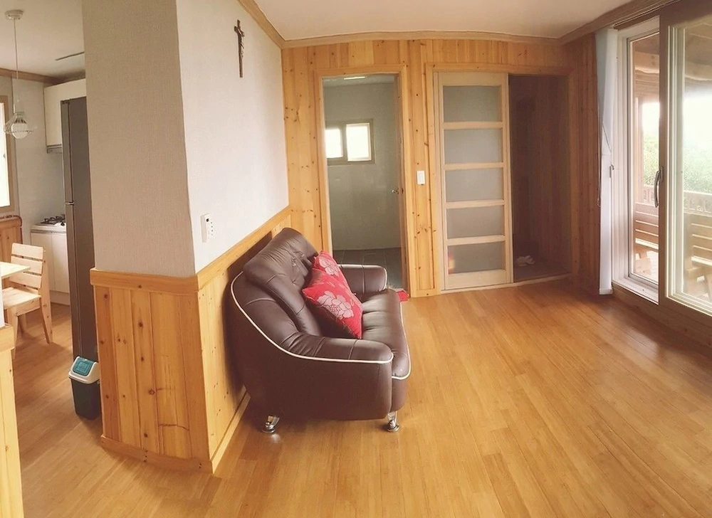 Wimi Sarang House