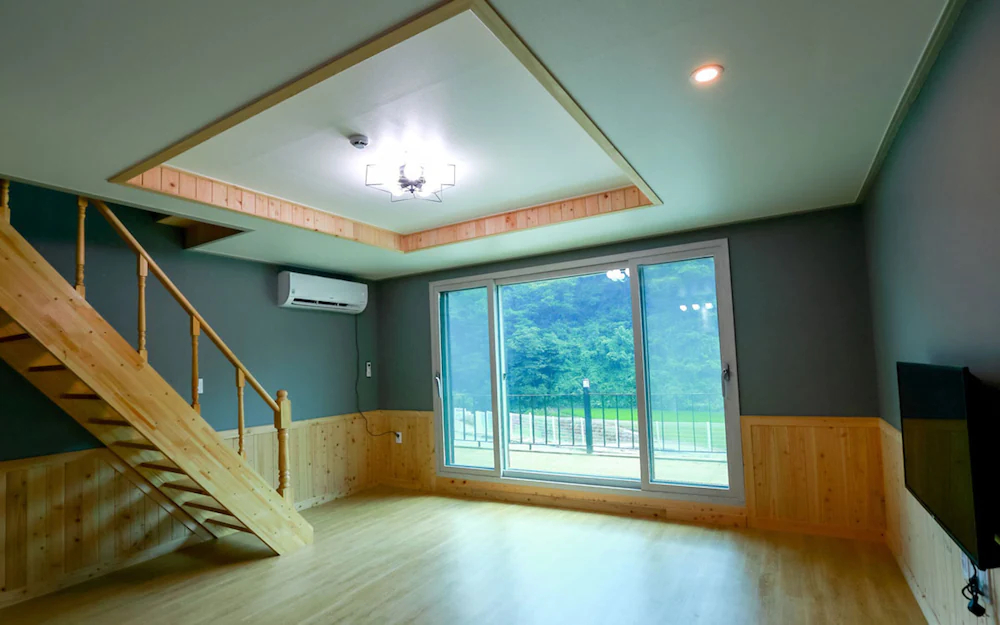 Pocheon Stream Pension