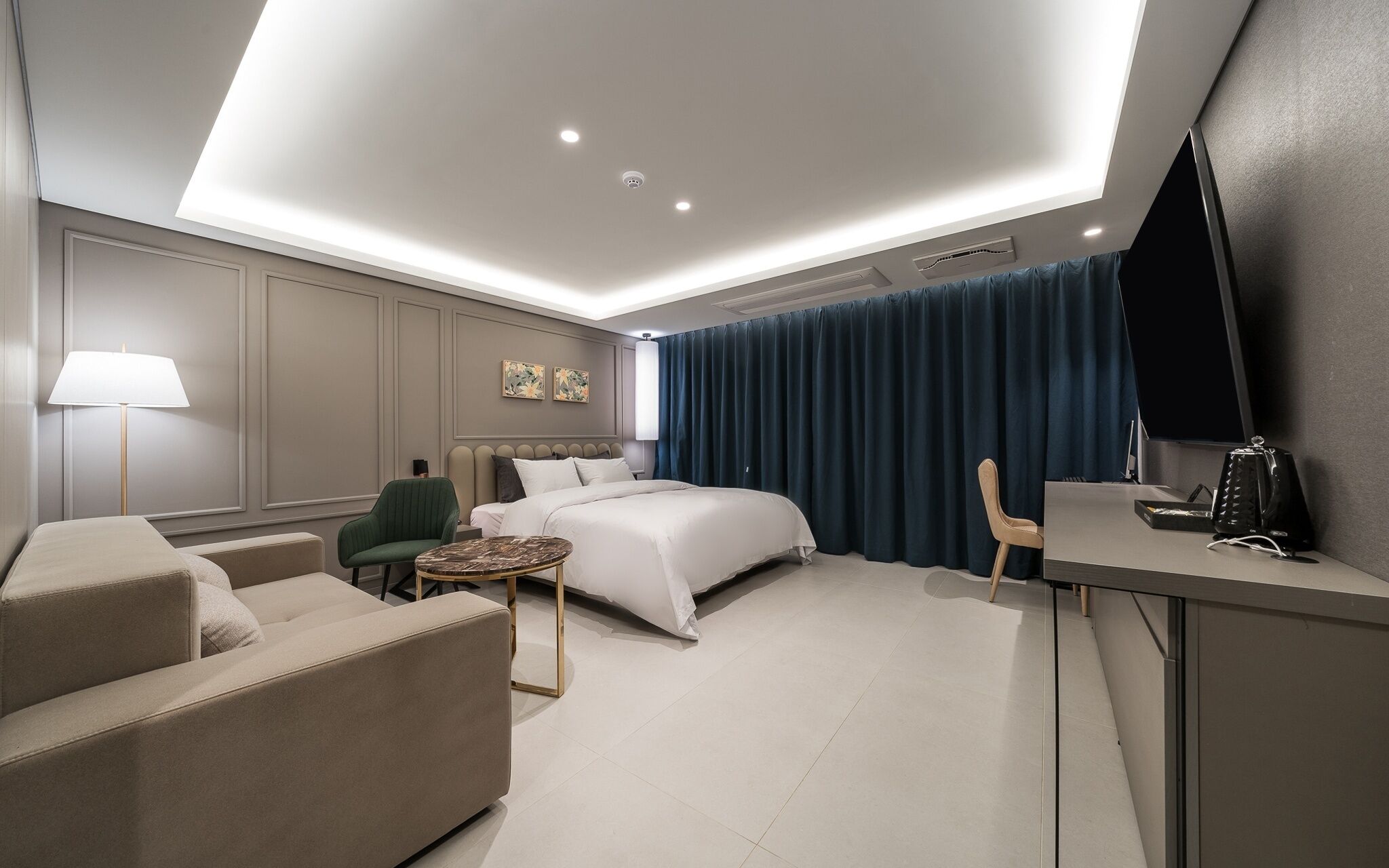 Bundang Breeze Hotel