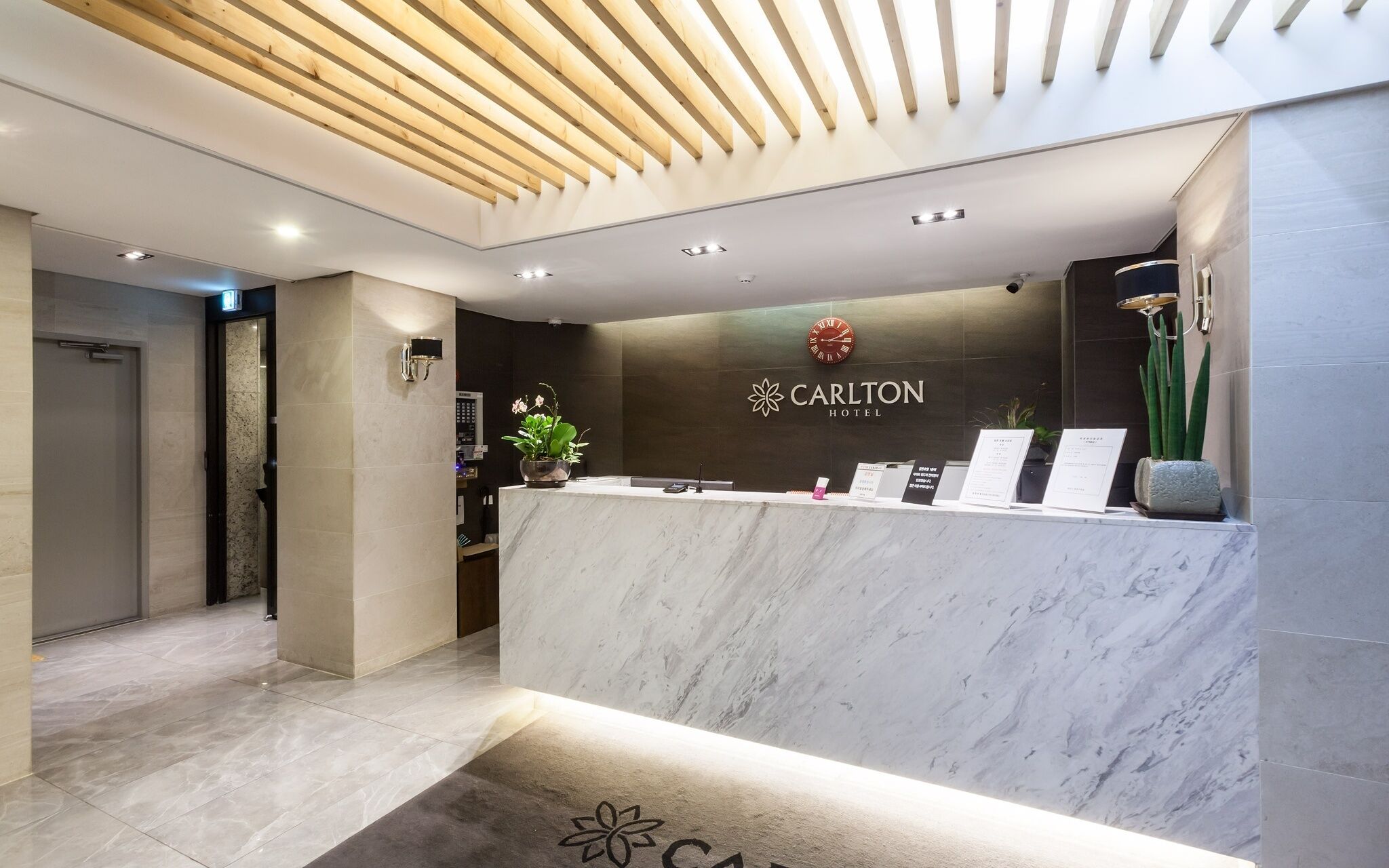Carlton