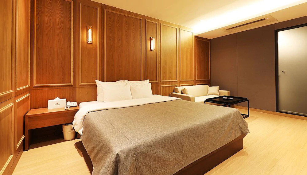 Gloria Hotel