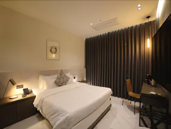Kynd Hotel