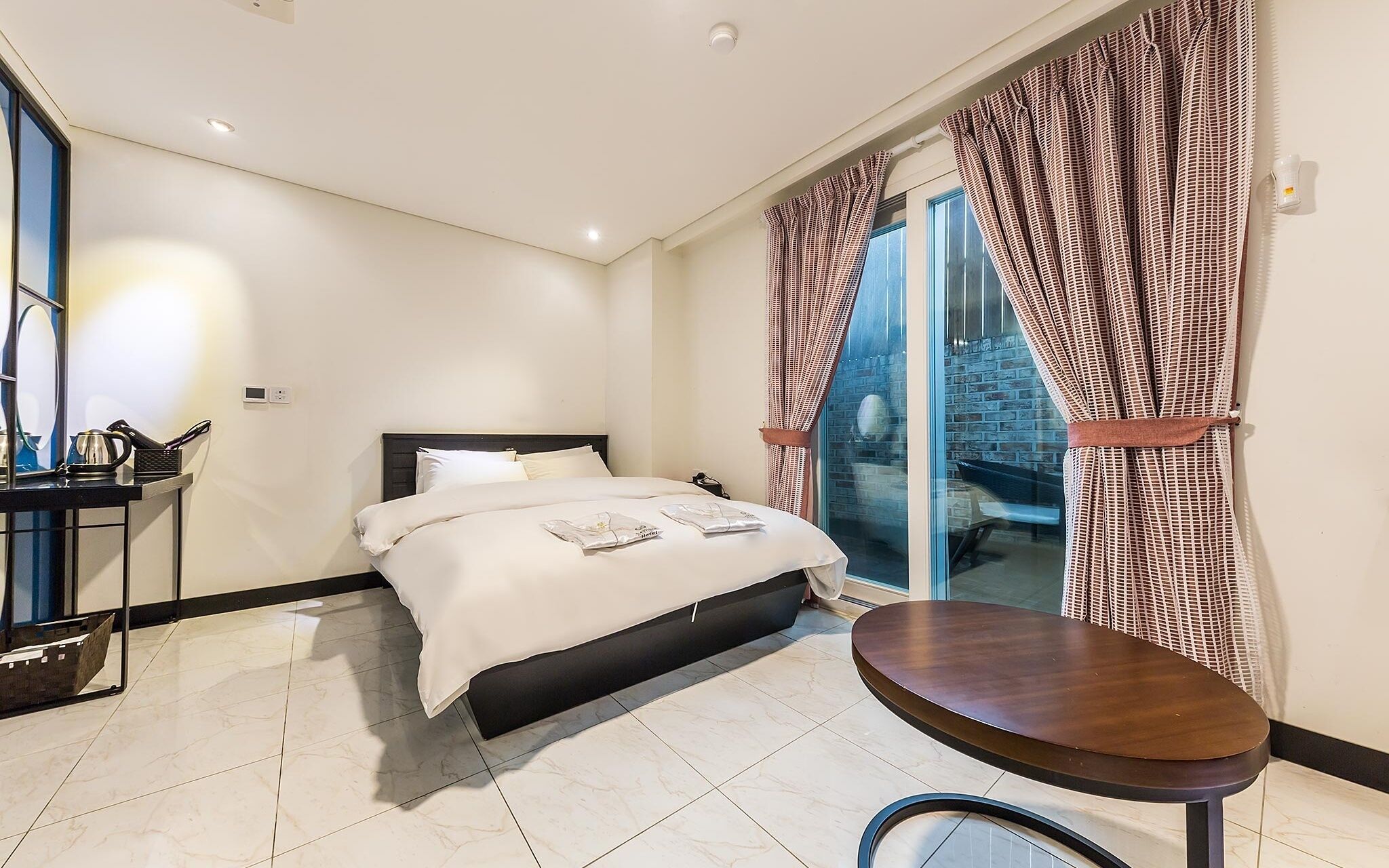 Taereung Leblanc Hotel